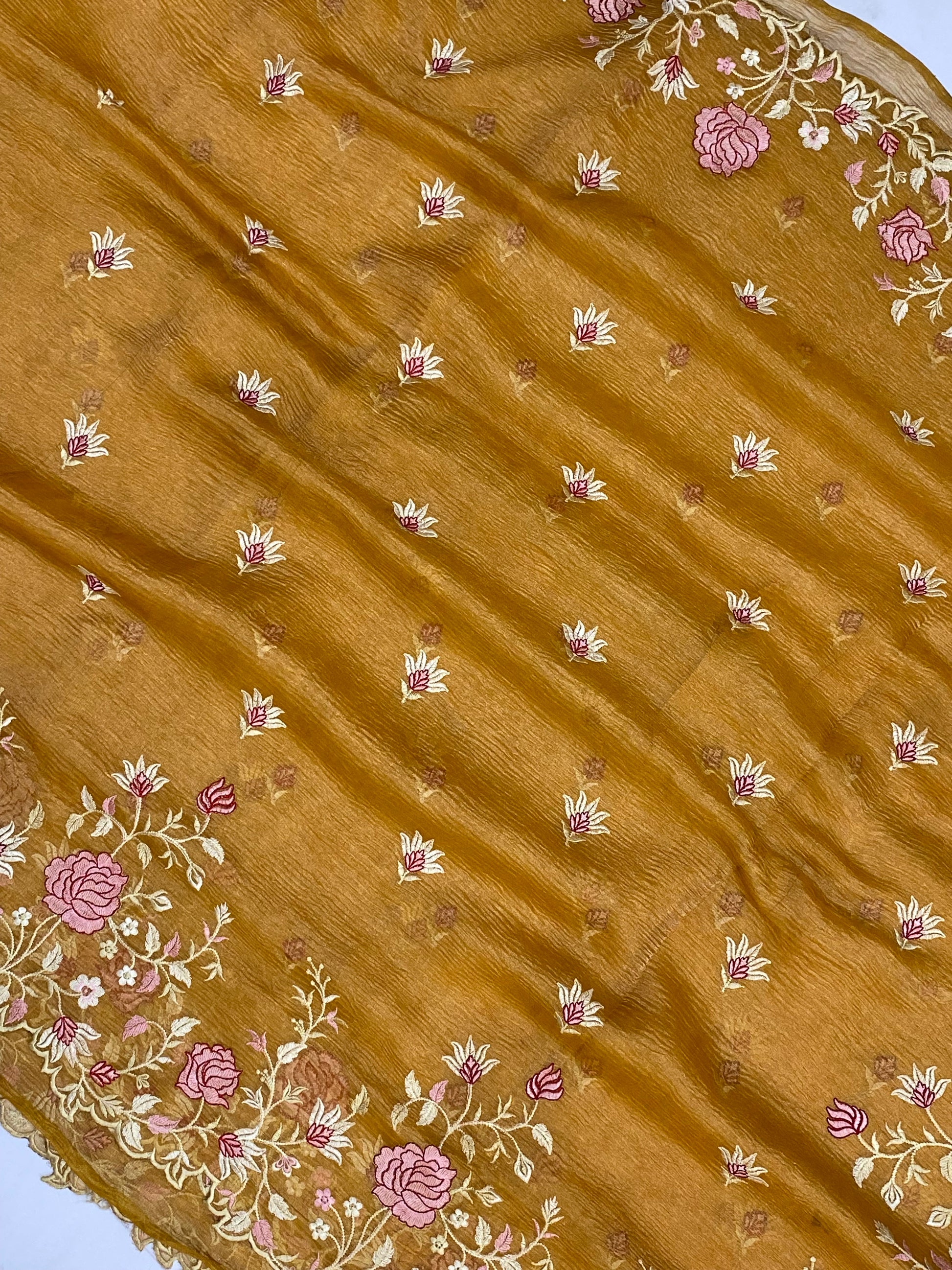 Pure Tissue Silk with hand cutwork Embroidery Banarasi Saree