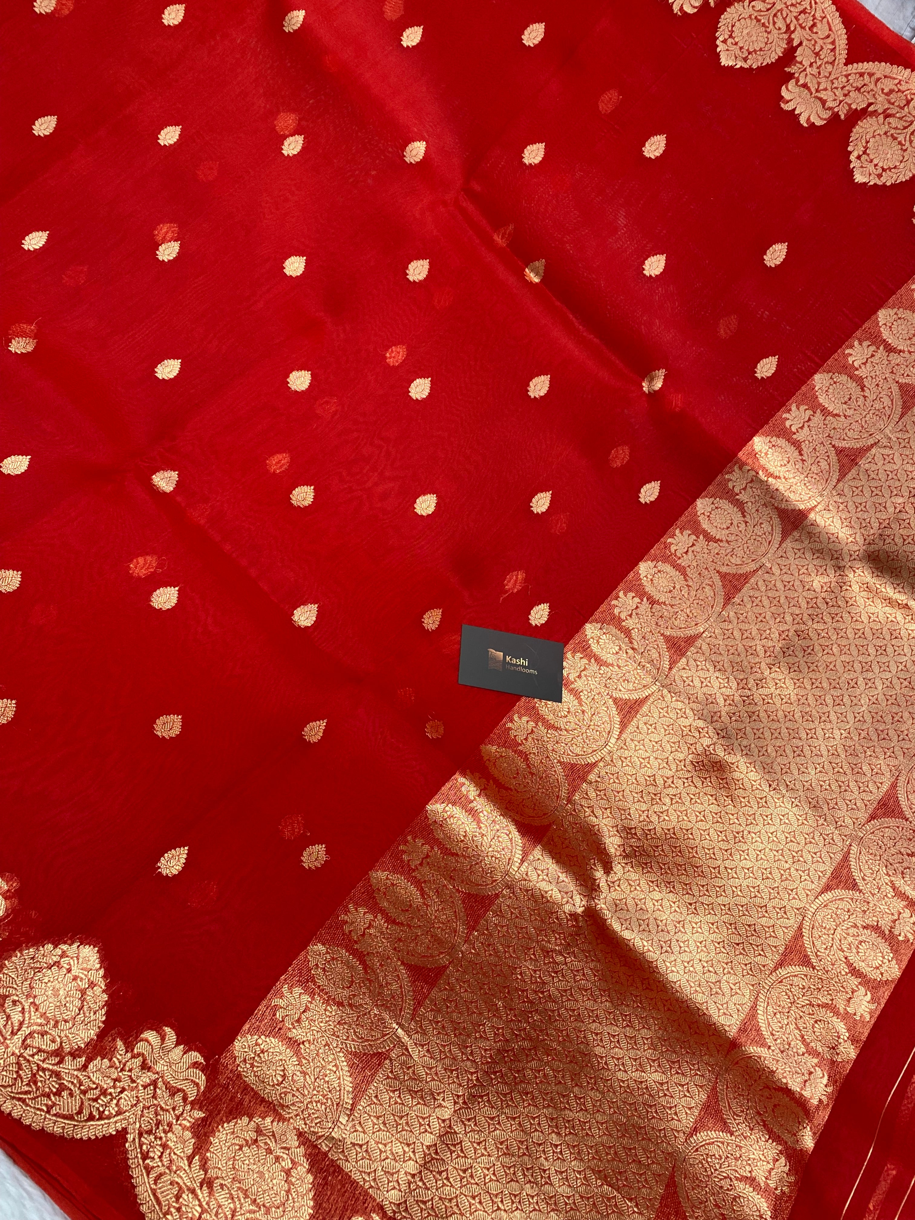 100% Pure Organza Red Color Handloom kaduwa Banarasi Saree