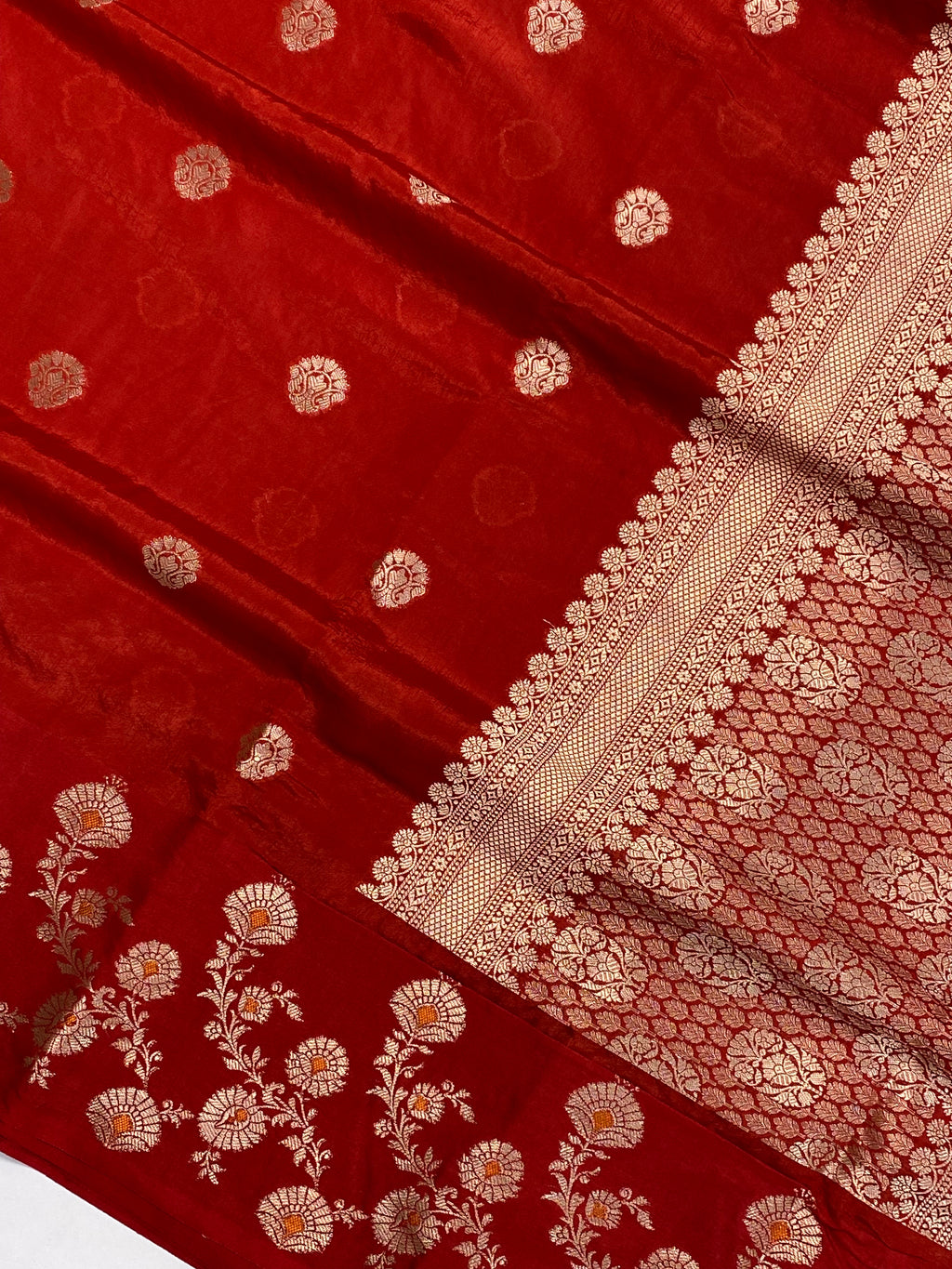 Red Row Mango Border Buta Banarasi Saree with Golden Zari