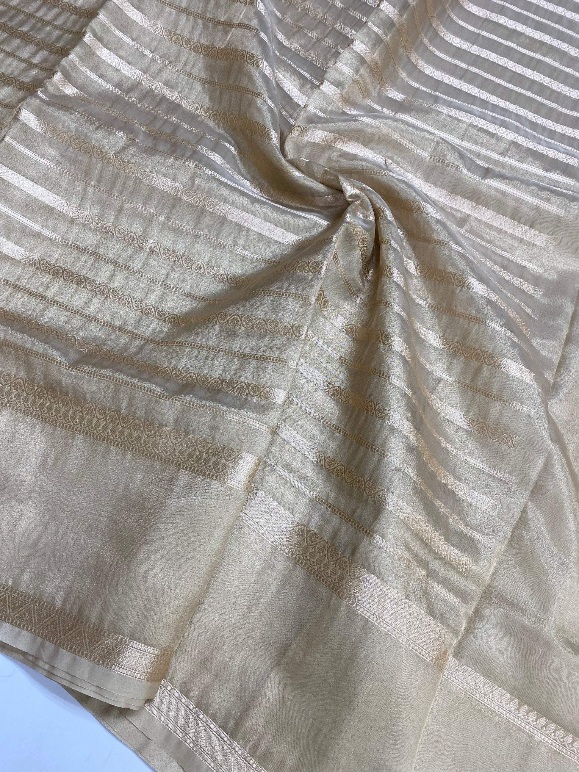 Natural Tissue Silk Banarasi Saree