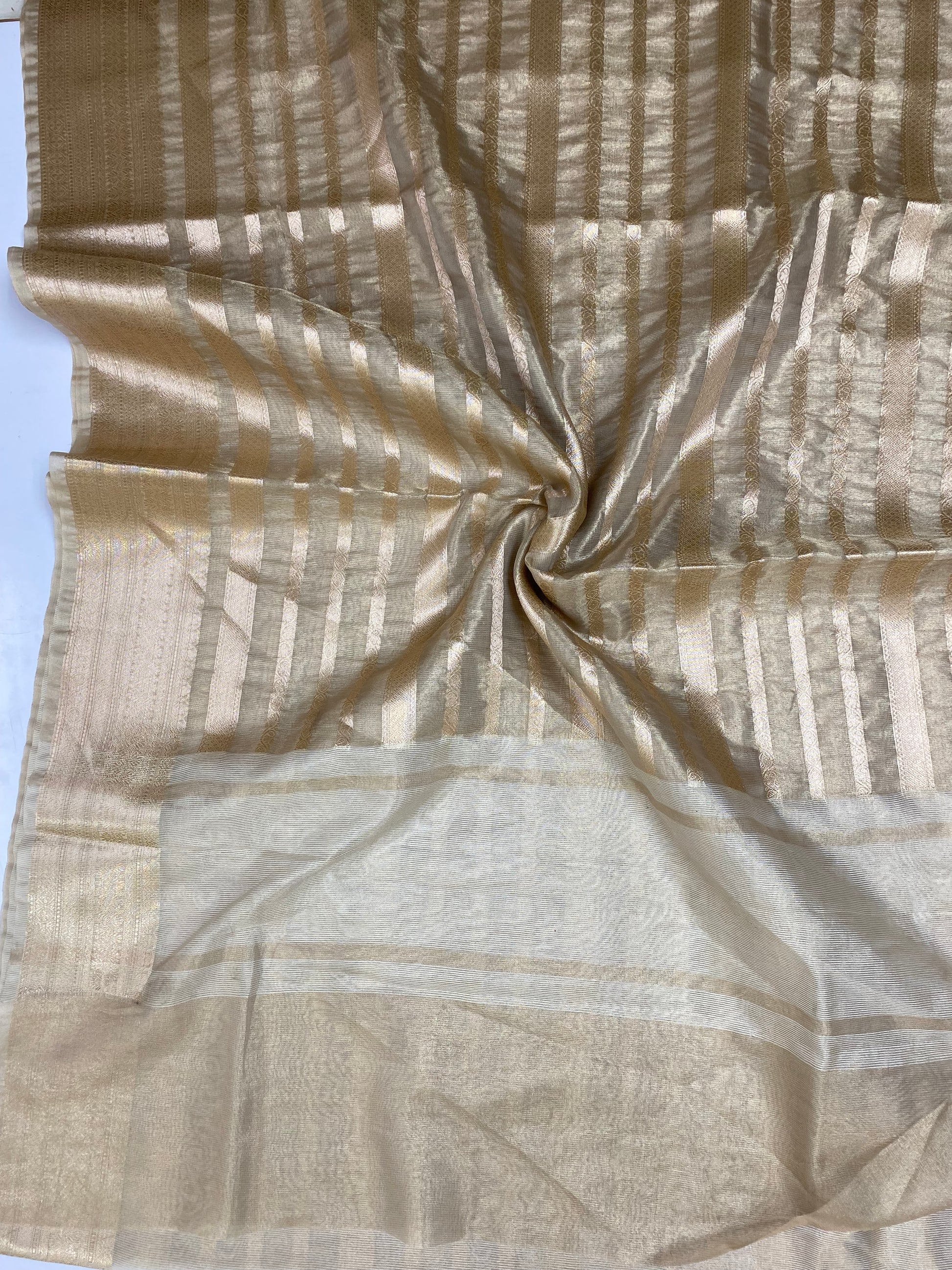 Natural Tissue Silk Banarasi Saree