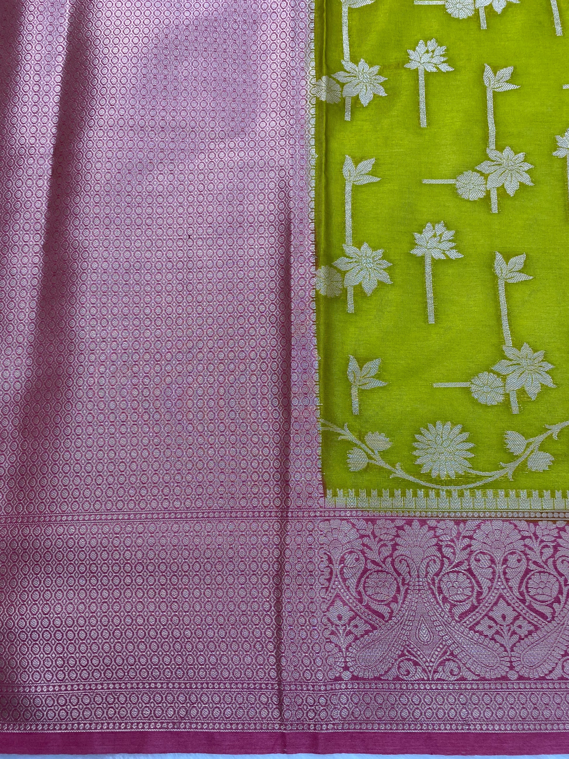 Dhani Crepe Silk Banarasi Saree