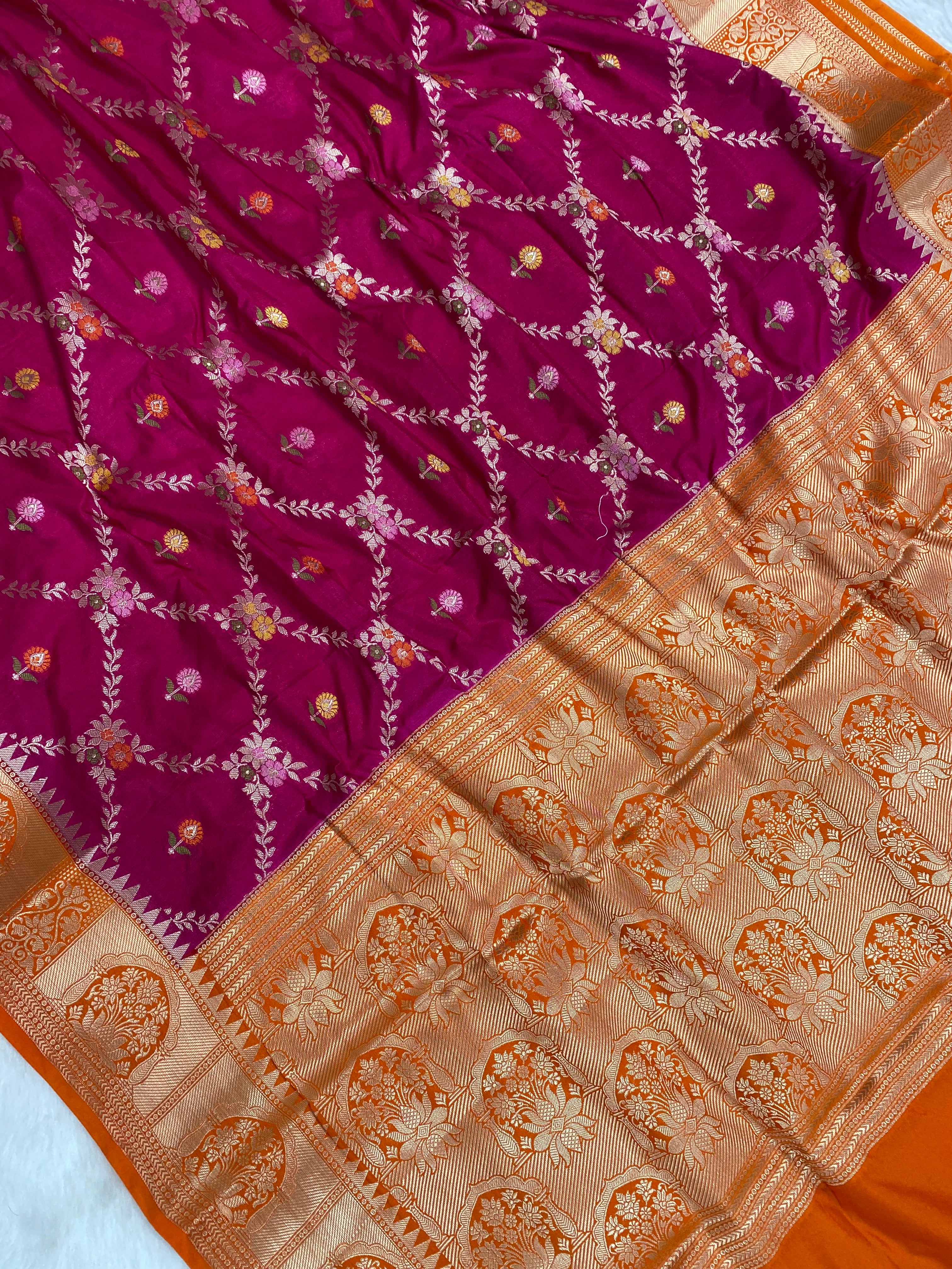 Rani monga Silk Banarasi Saree