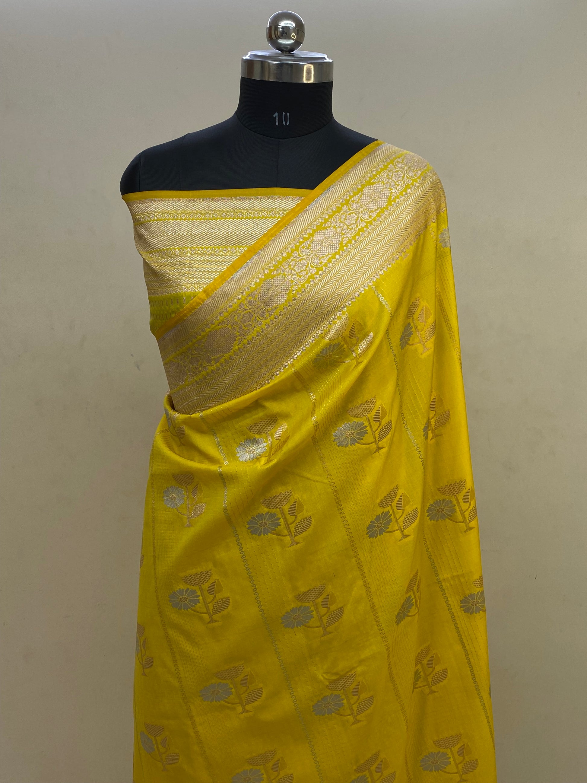 Semi Katan Alfi Buta Banarasi Saree