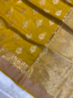 Gold Malmal Cotton Banarasi Saree
