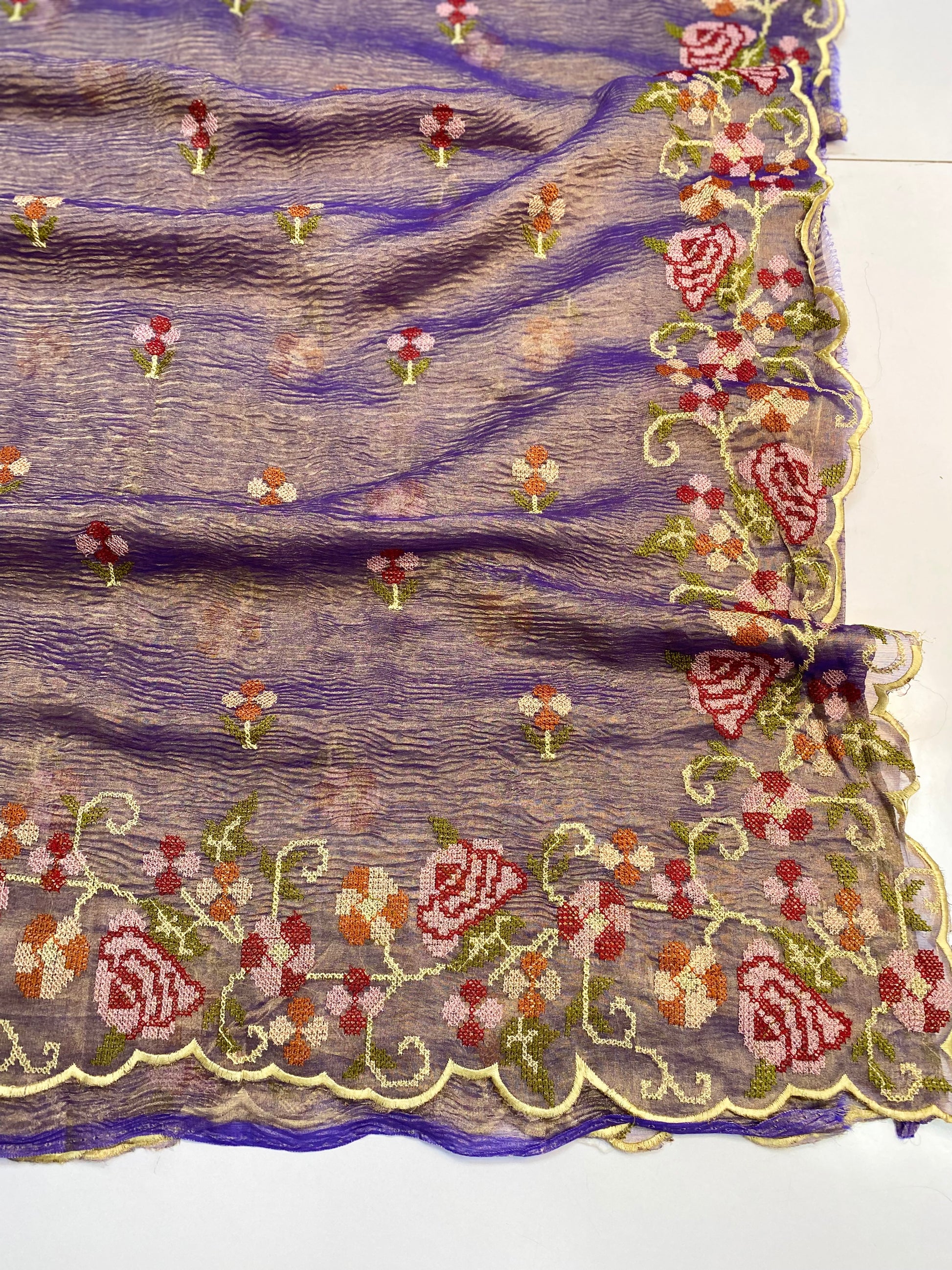 Pure Tissue Silk with hand cutwork Embroidery Banarasi Saree