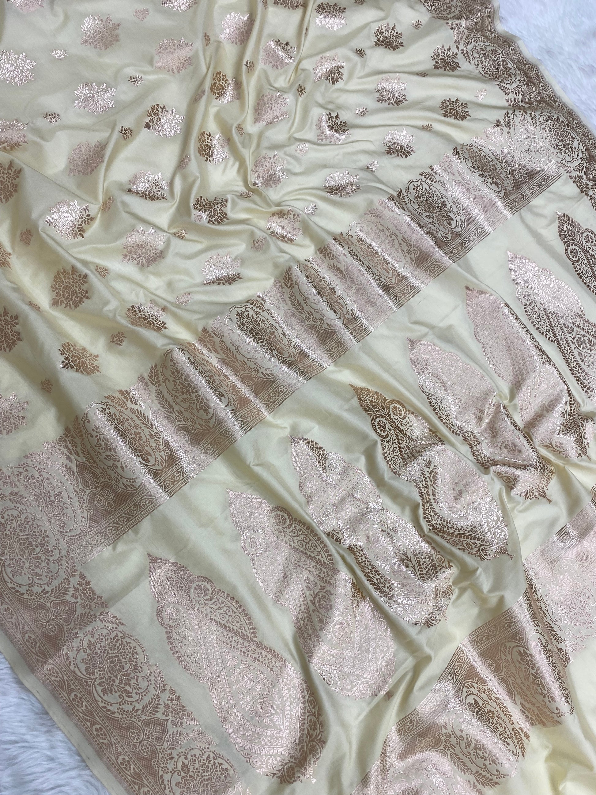 Half White Mashru Silk Banarasi Saree