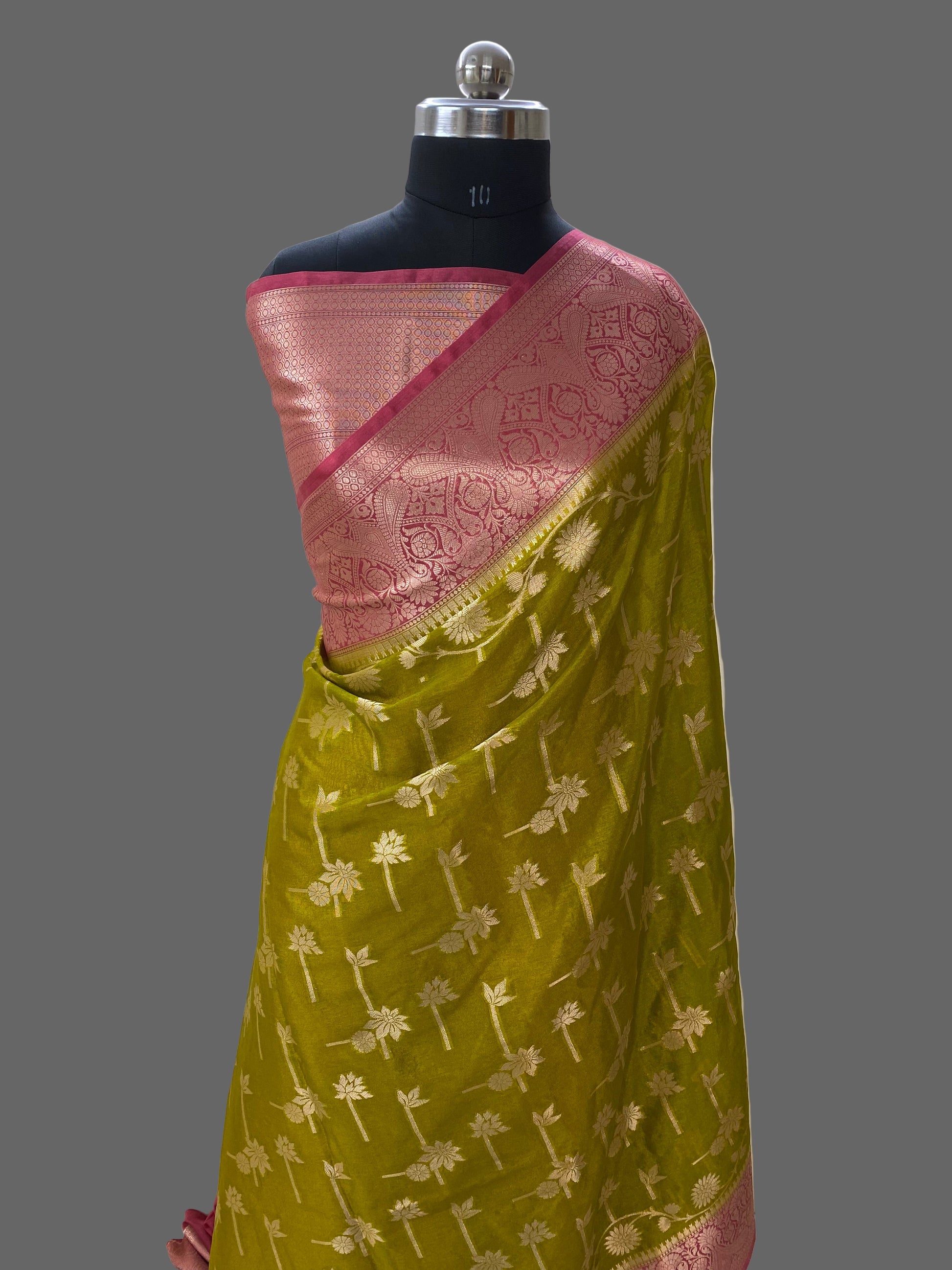 Dhani Crepe Silk Banarasi Saree