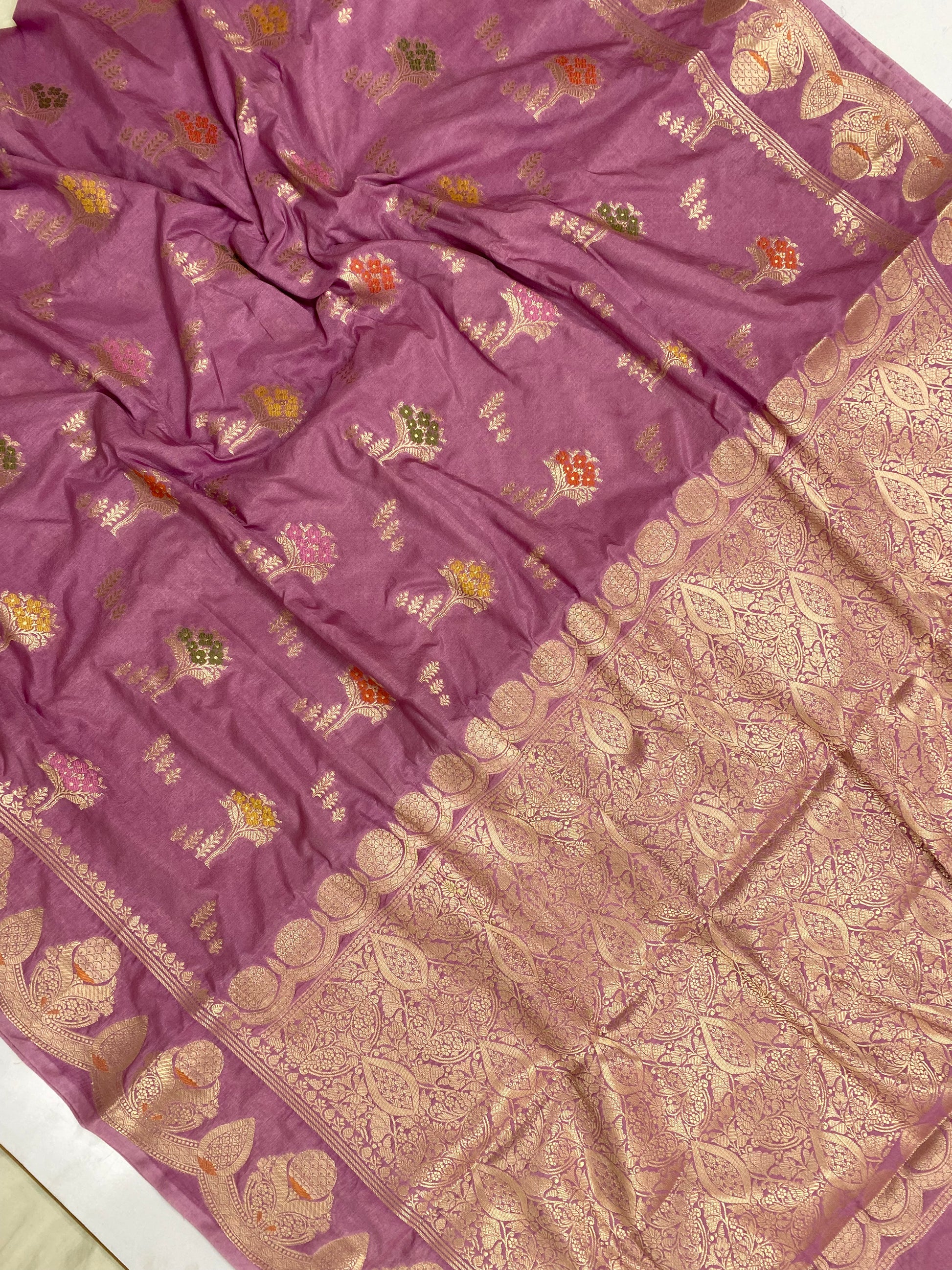 Dark pink semi chinya Banarasi saree