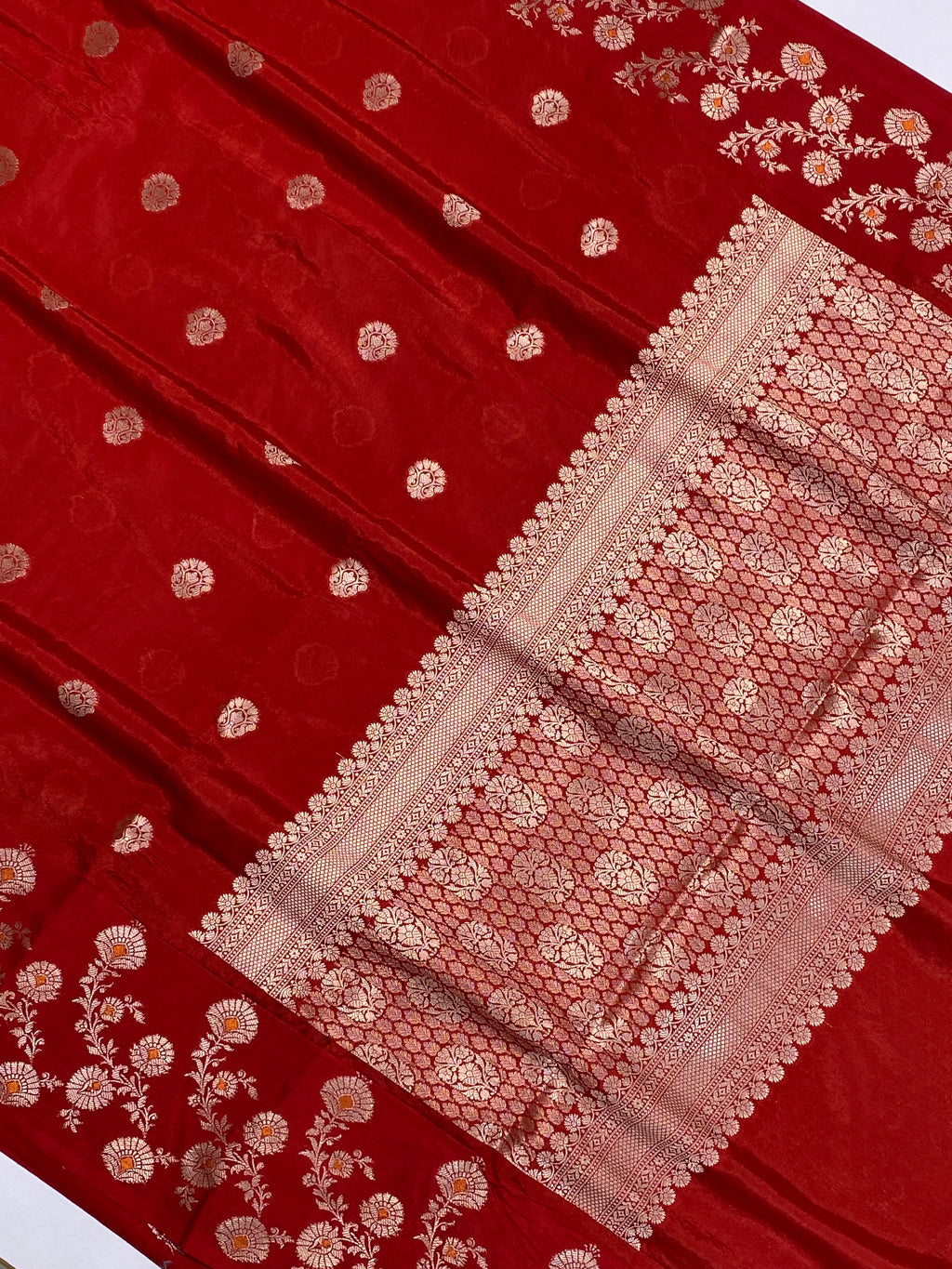 Red Row Mango Border Buta Banarasi Saree with Golden Zari