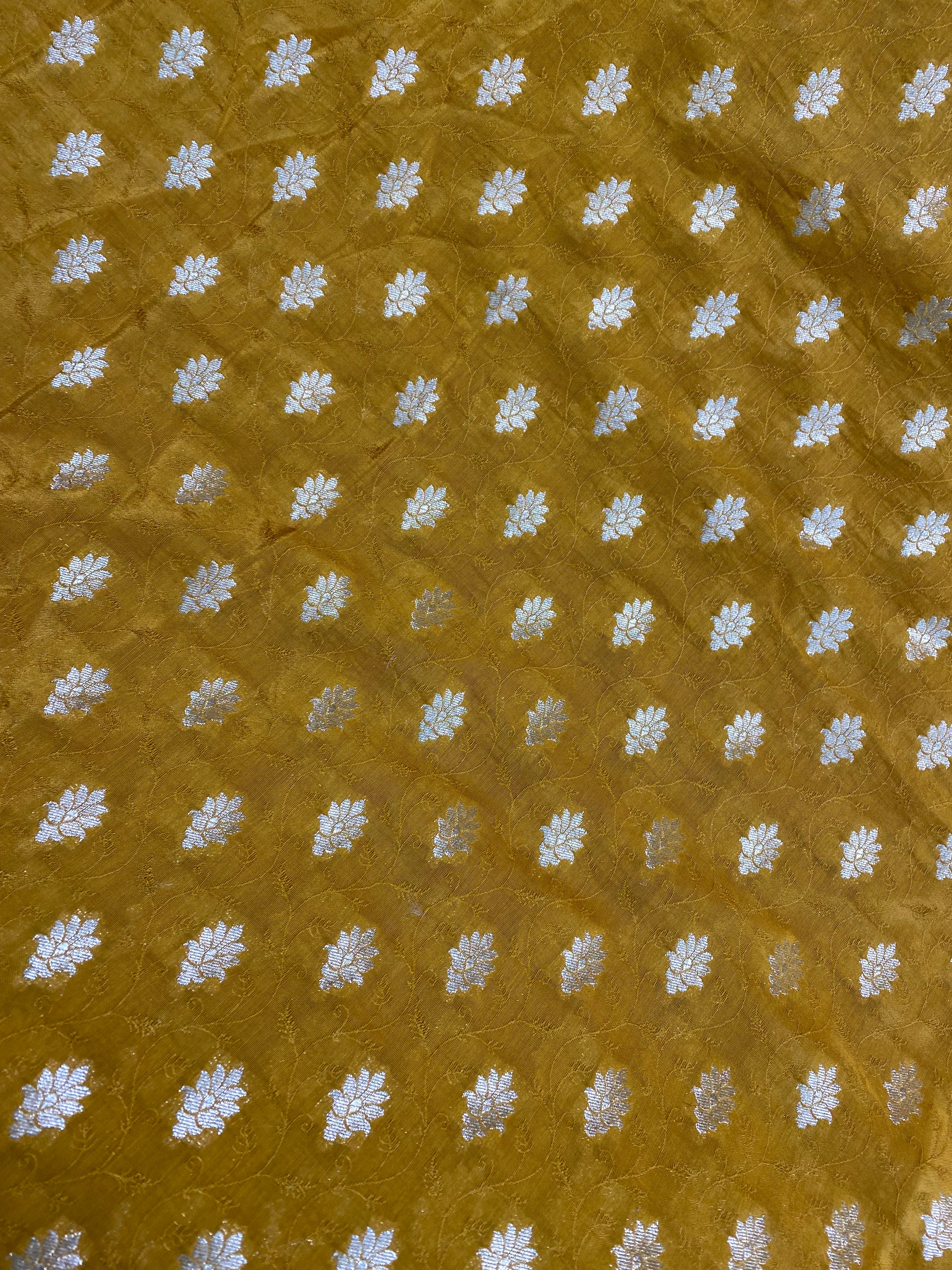 Mehendi Function Special Pure Resham Finish Fabric Banarasi Saree