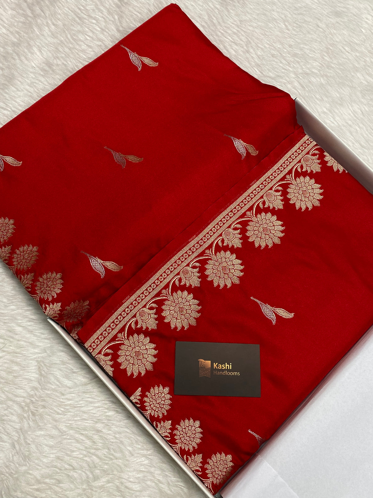 Karwa Chauth Special – Red Mashru Silk Banarasi Saree ❤️