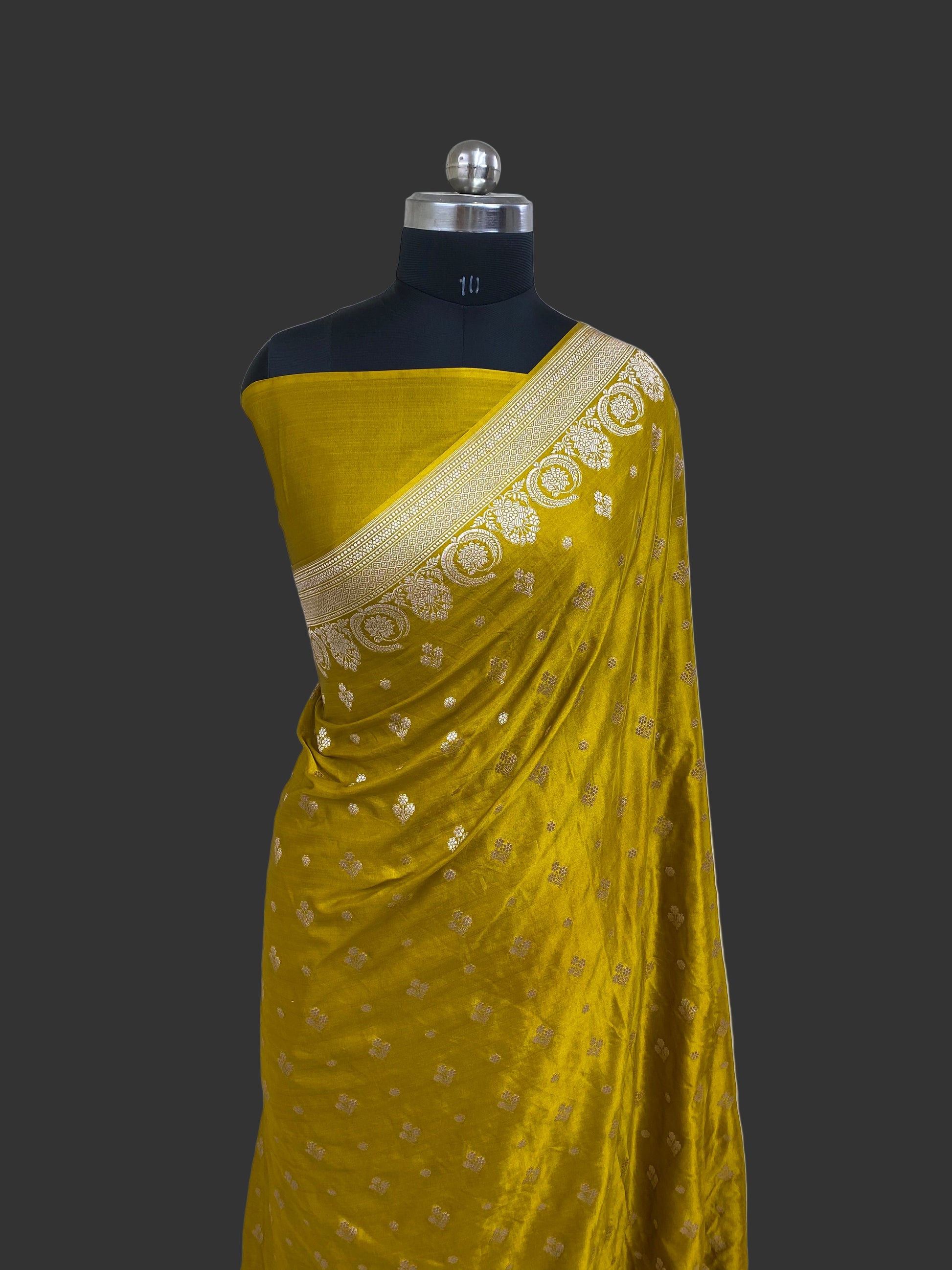 Dev Das Mashru Silk Banarasi Saree