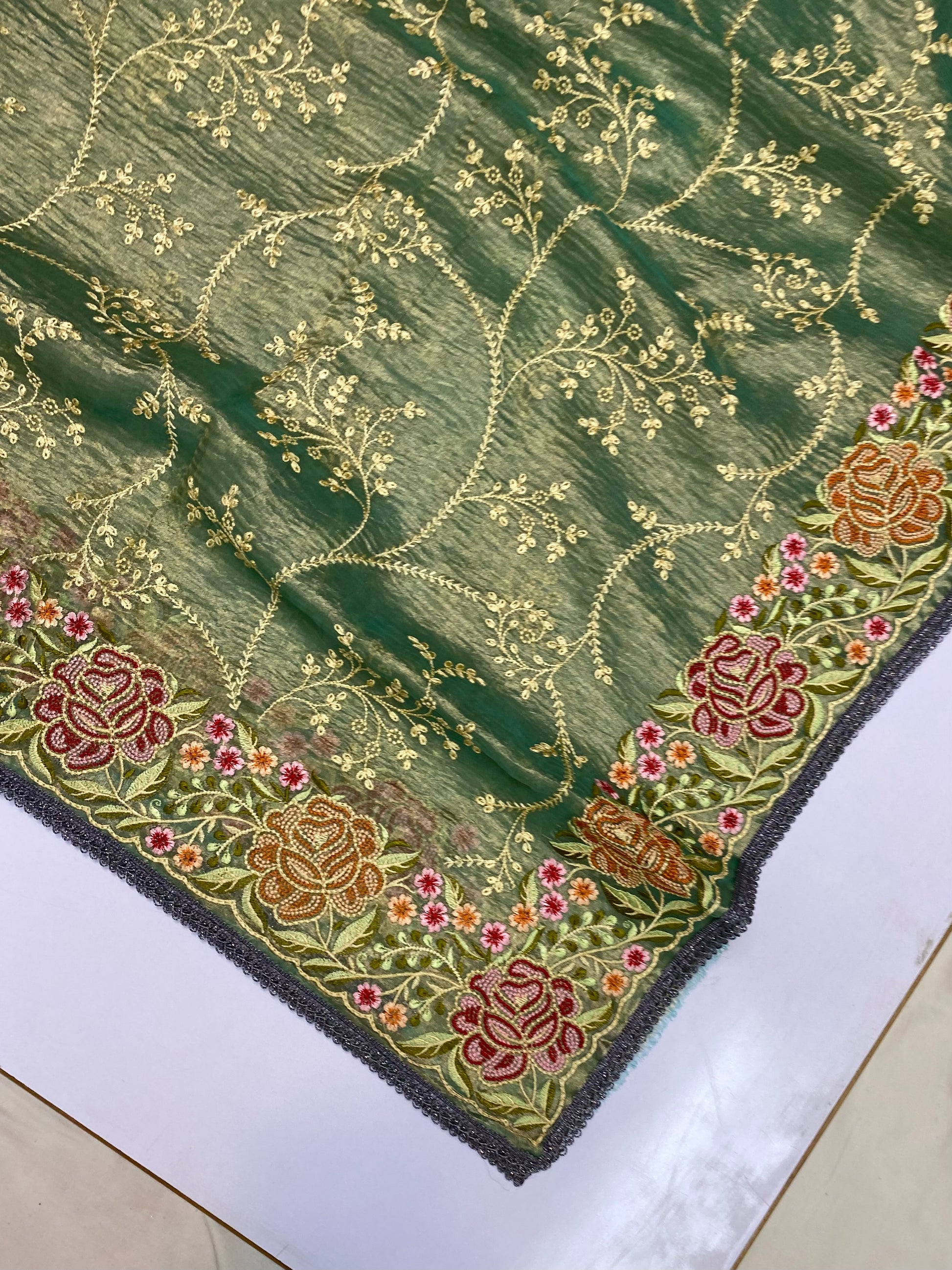 Pure Tissue Silk with hand Lace work Embroidery Banarasi Saree