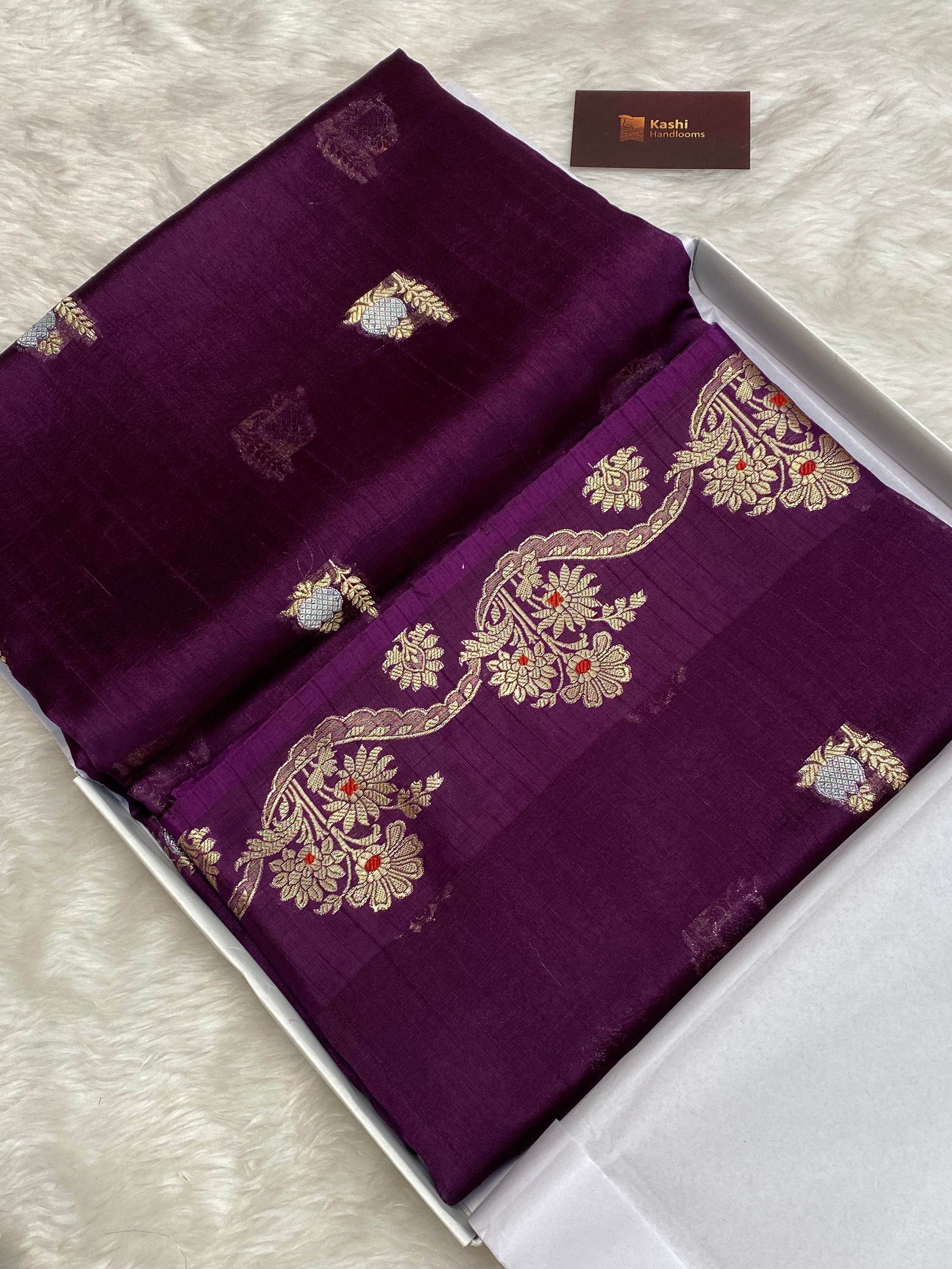 100% pure viscose Magenta Color Banarasi Saree