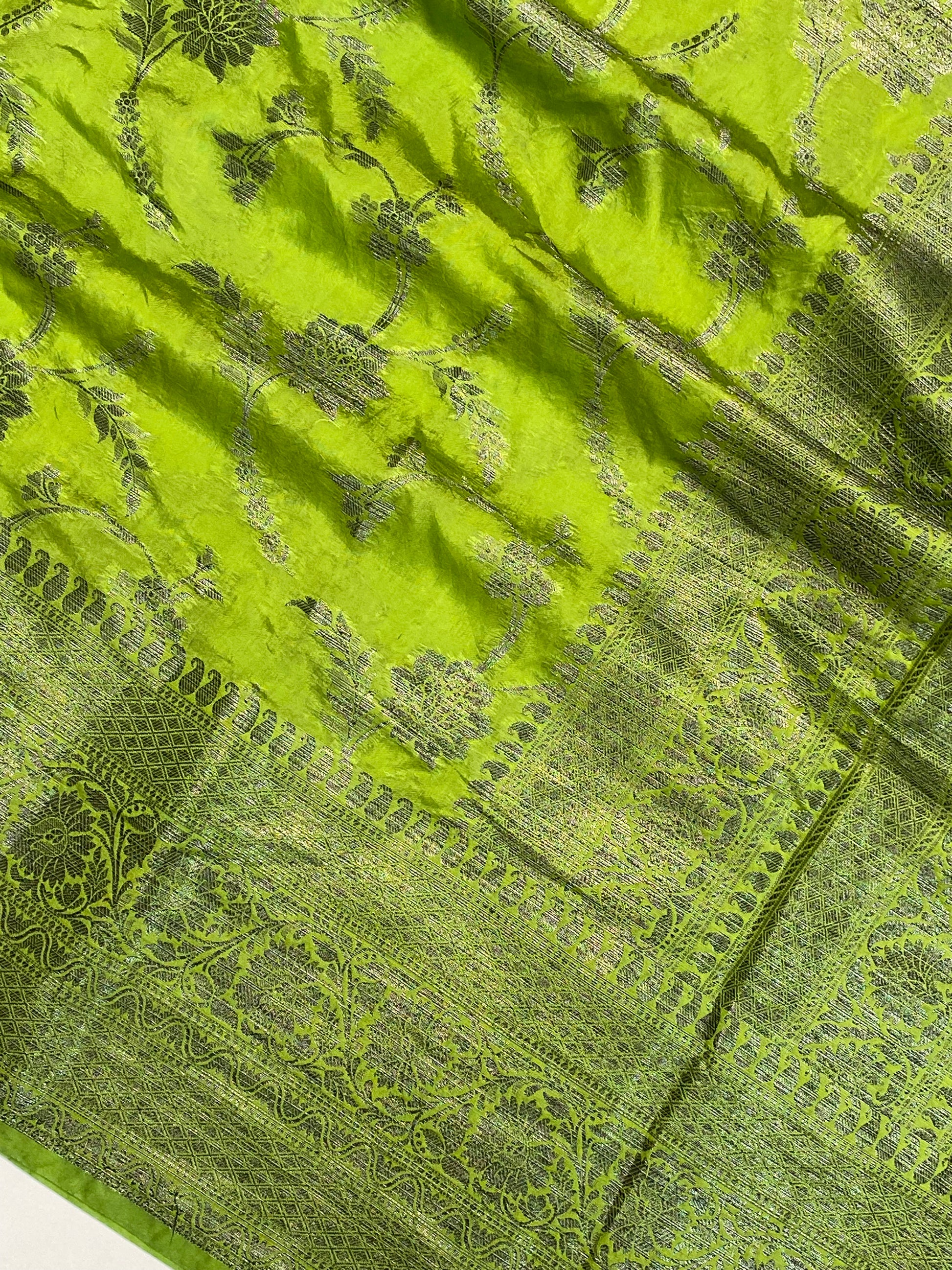 Green Georgette Jangla Pattern Banarasi Saree
