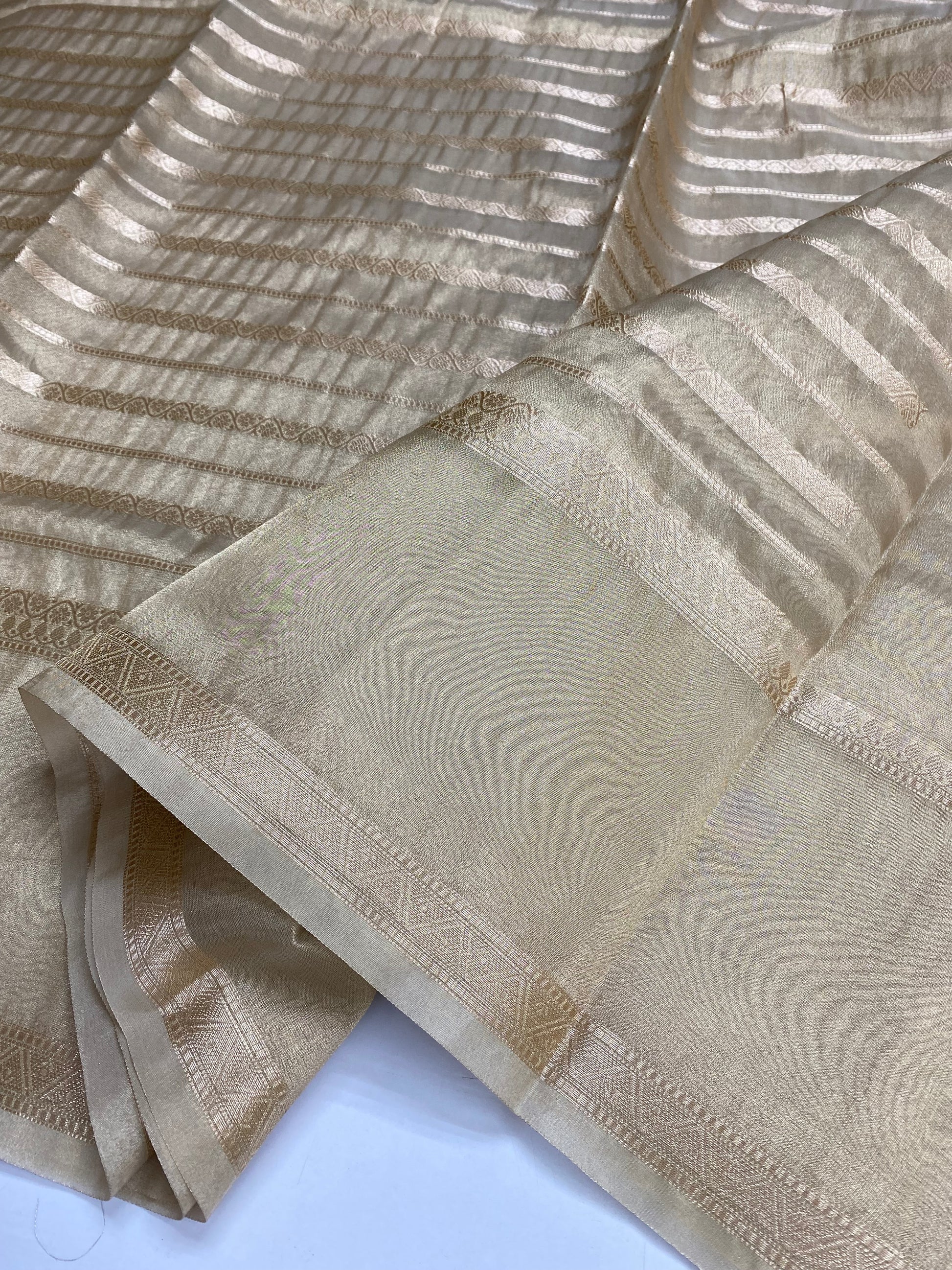 Natural Tissue Silk Banarasi Saree