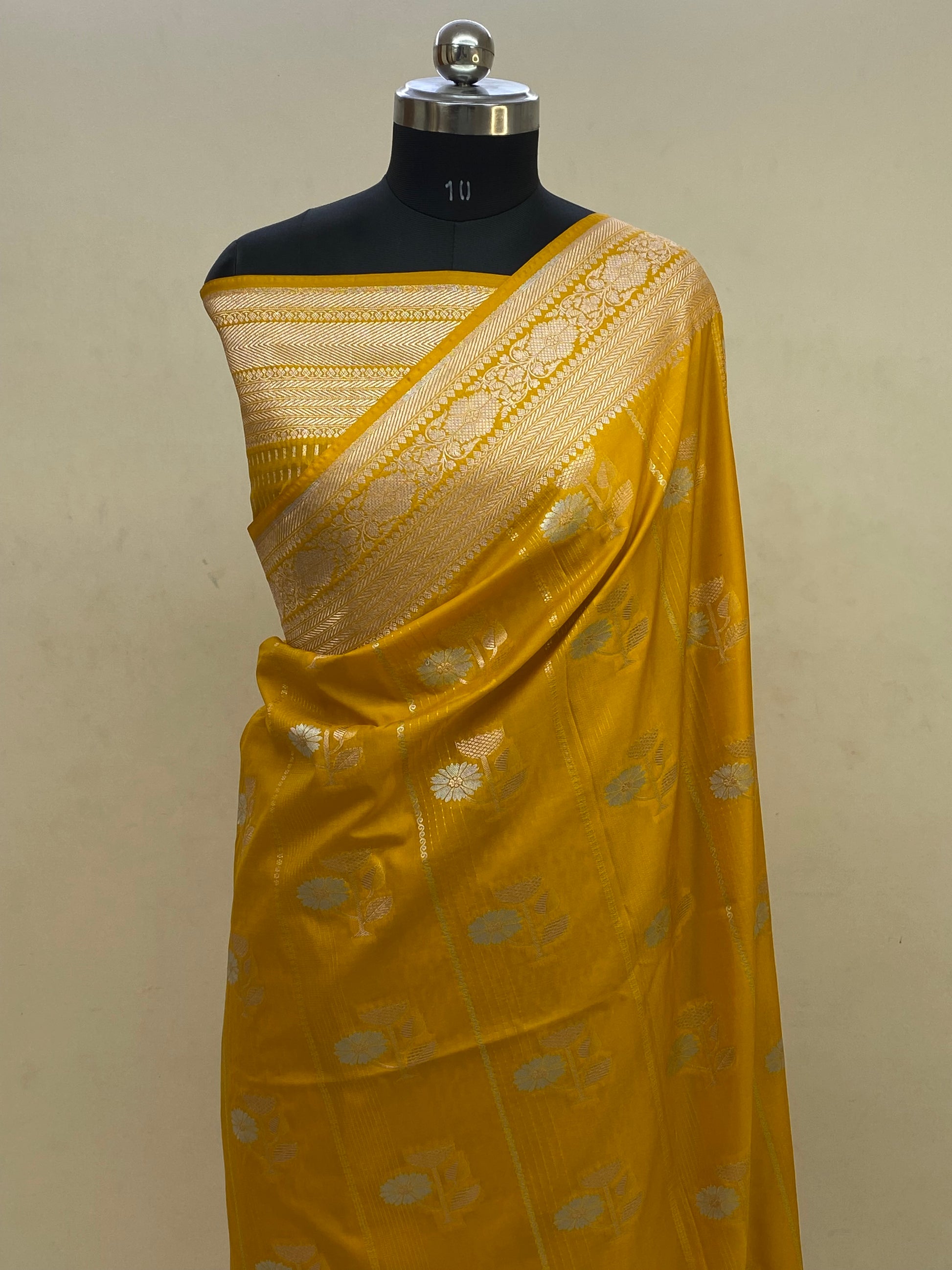 Semi Katan Alfi Buta Banarasi Saree