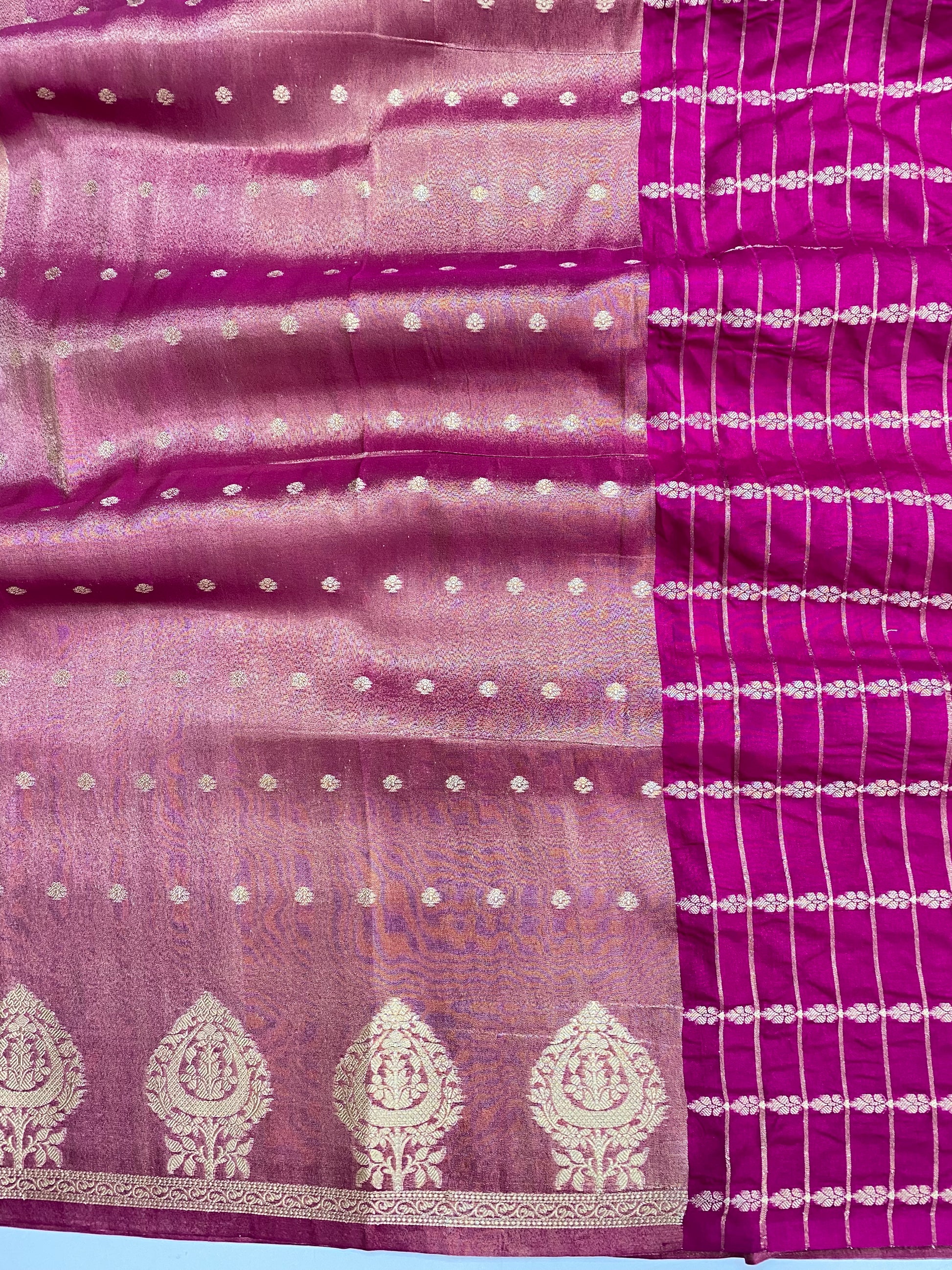 Semi Tissue Border Buti Banarasi Saree