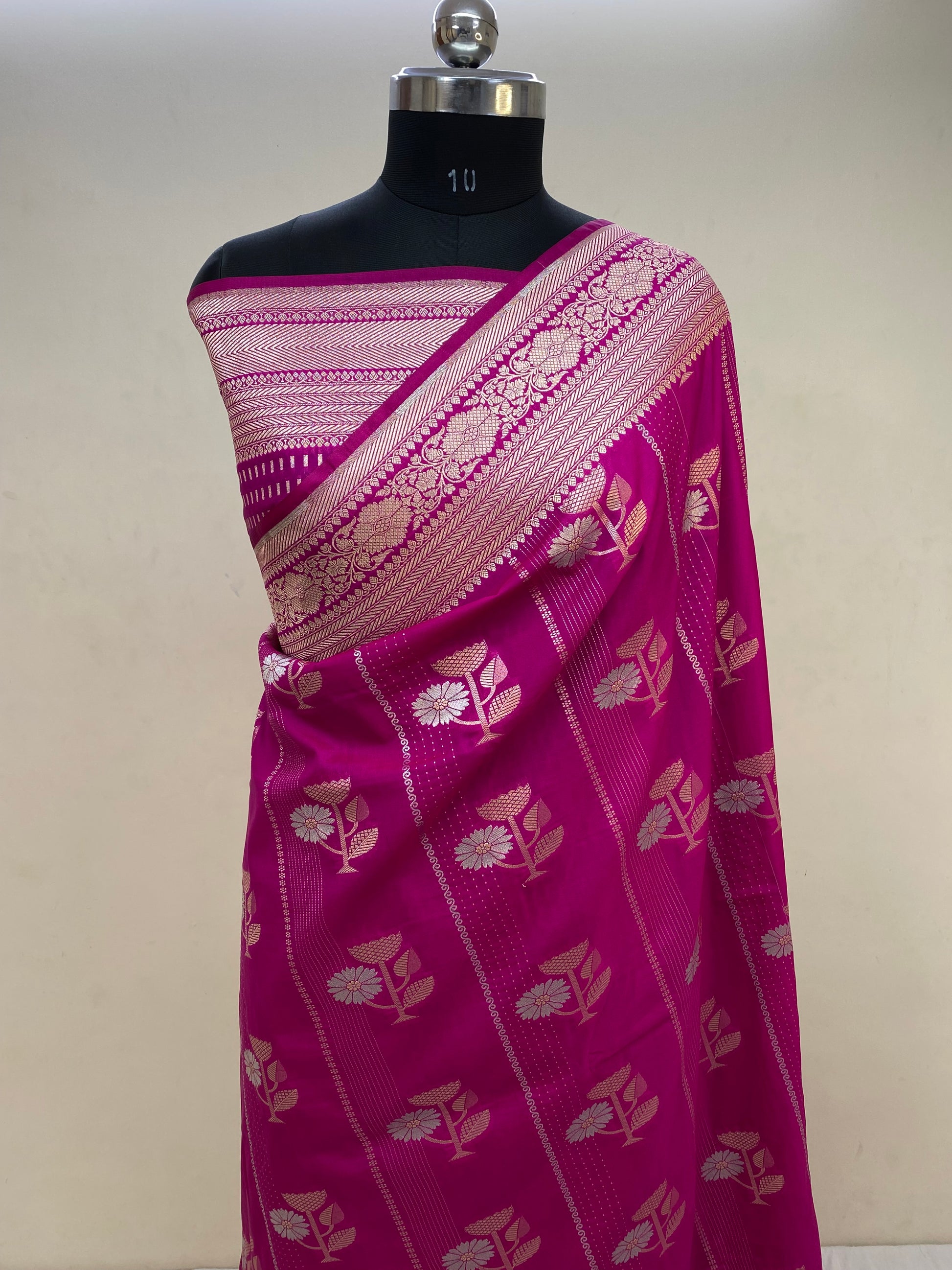 Semi Katan Alfi Buta Banarasi Saree