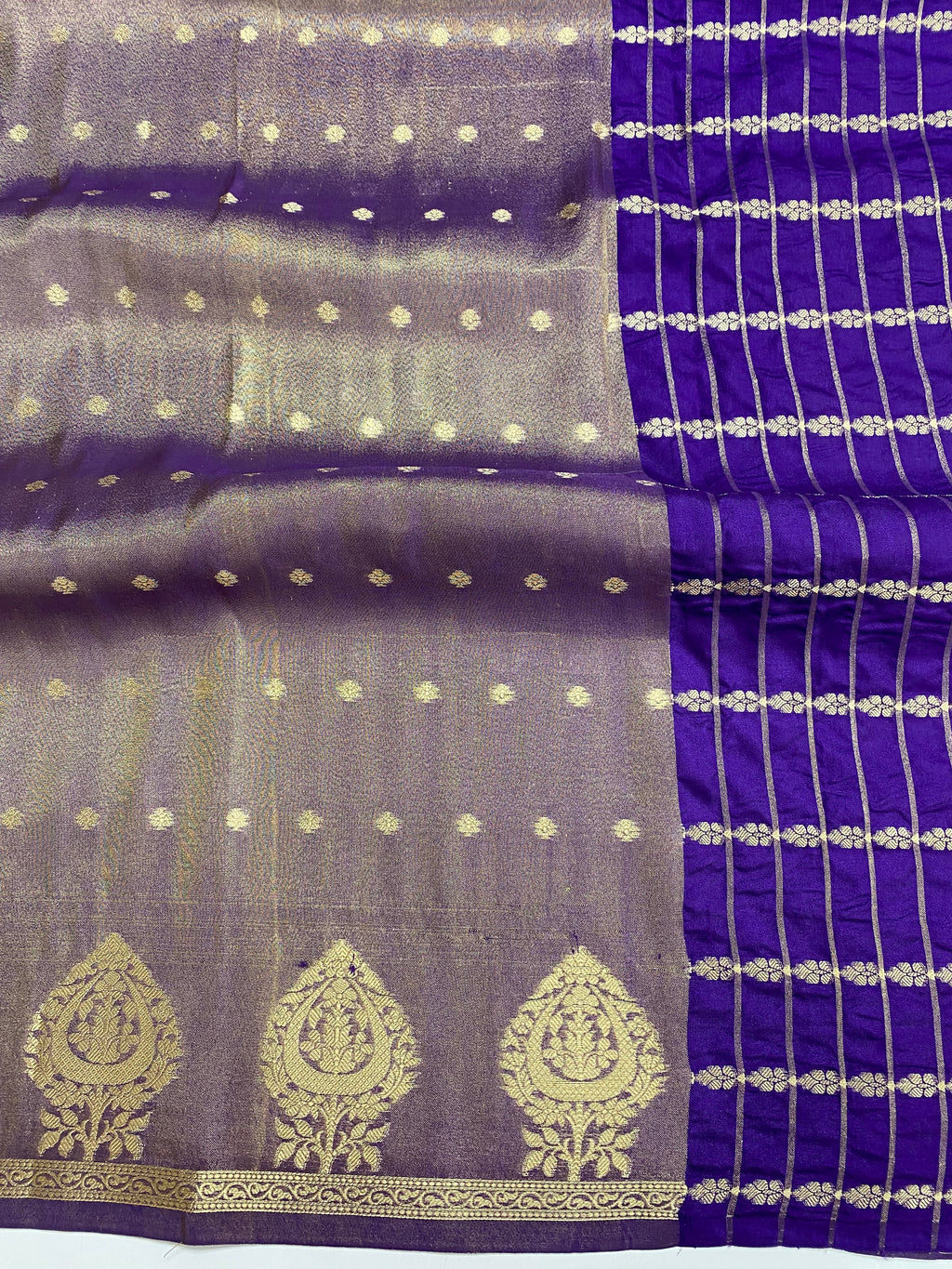 Semi Tissue Border Buti Banarasi Saree