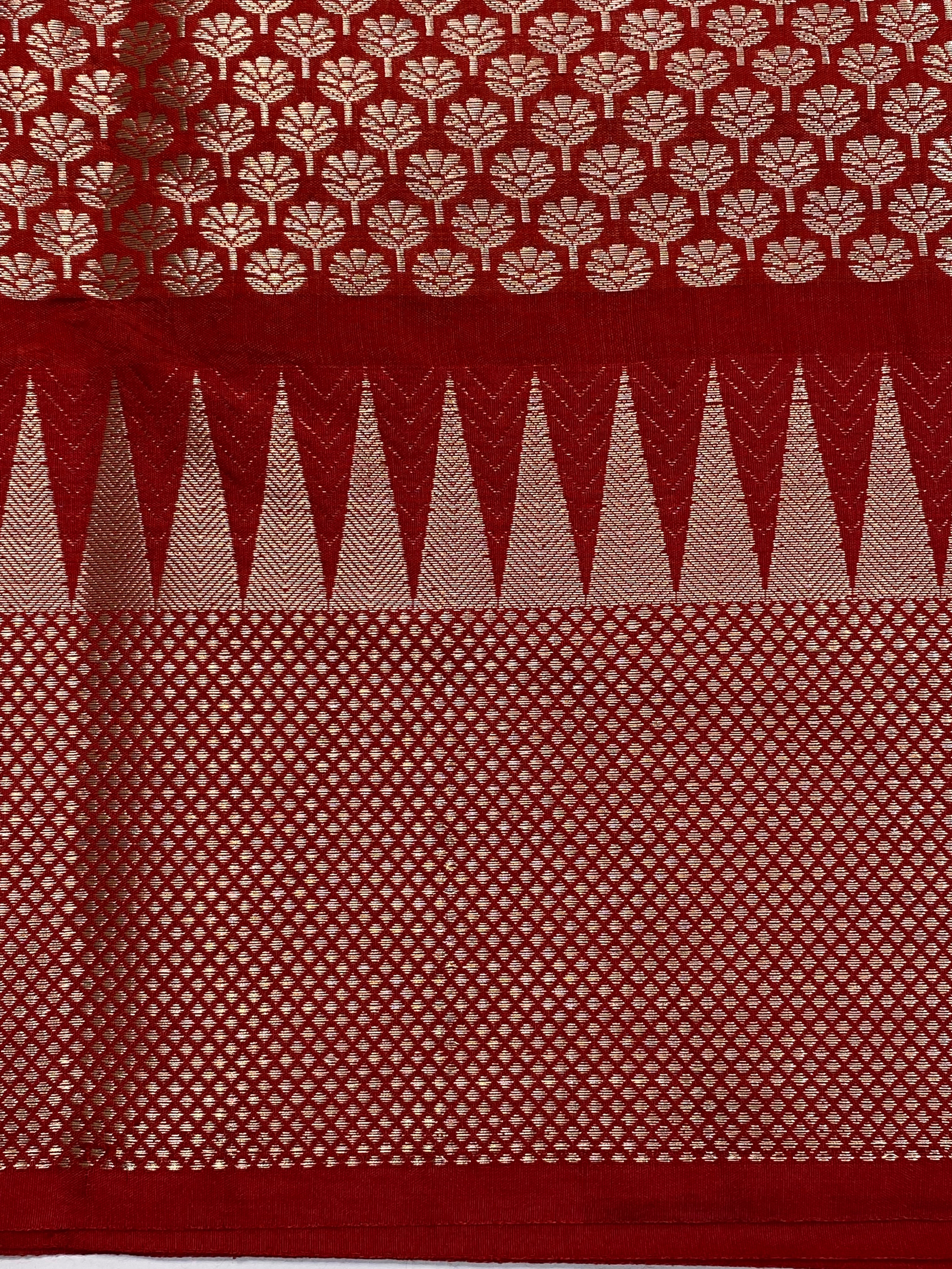 Red semi Raw Mango Border Buta Banarasi Saree with Golden Zari