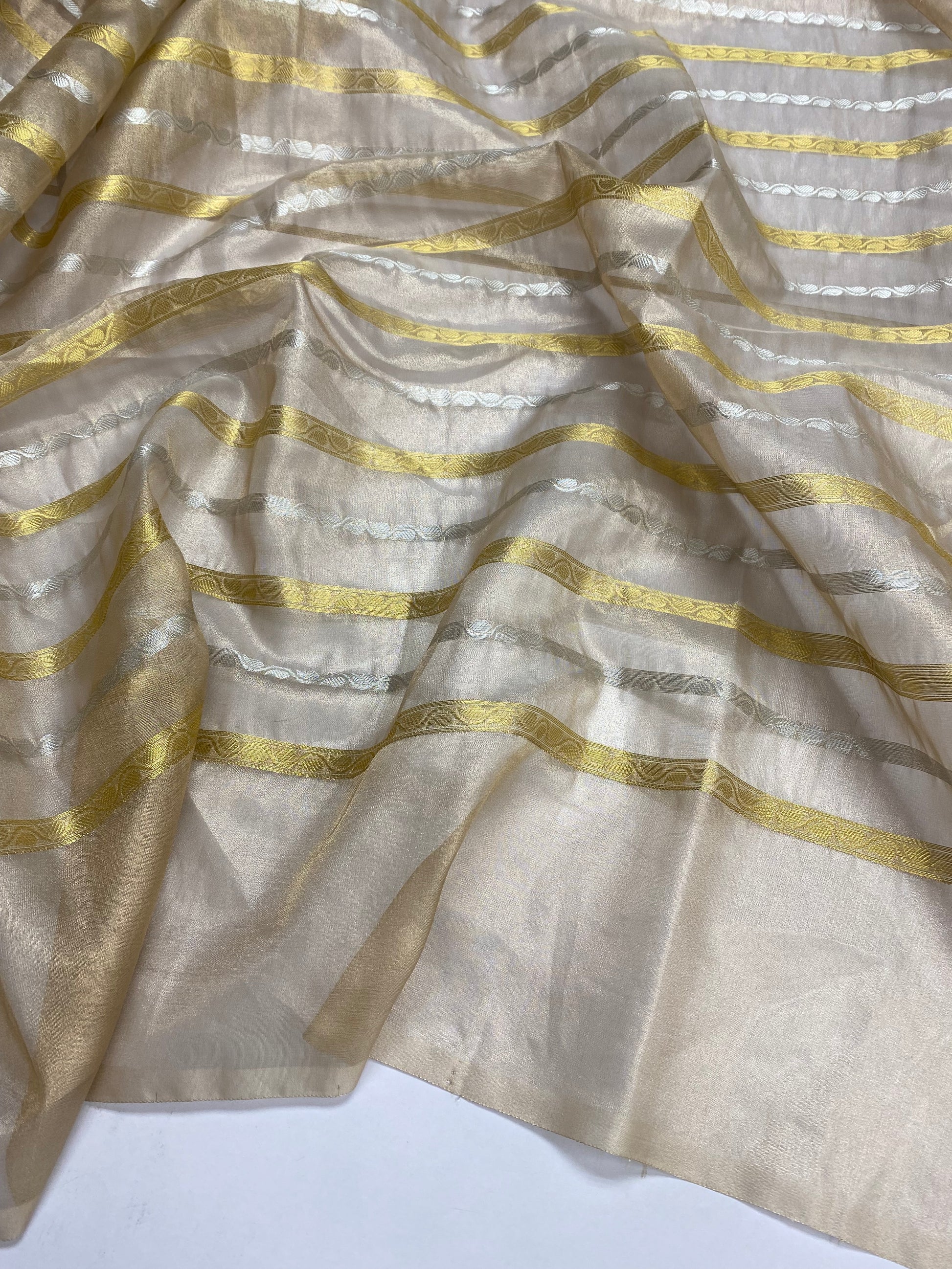 Natural Tissue Silk Banarasi Saree