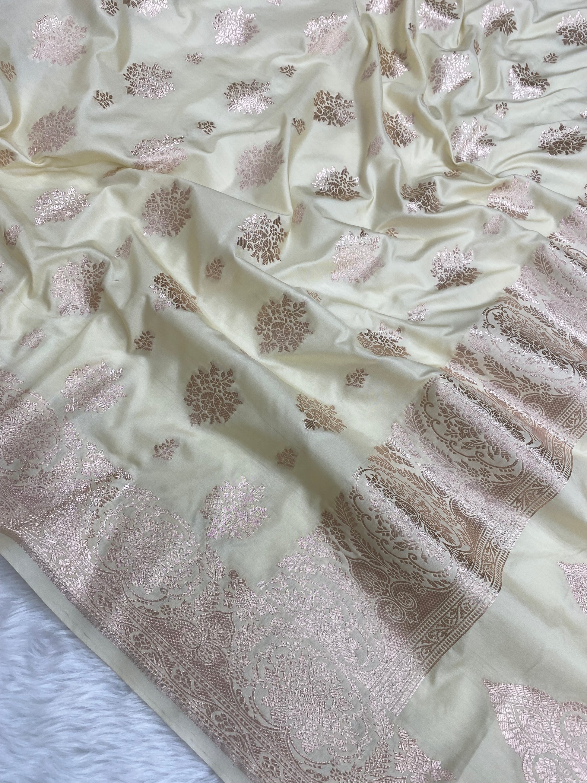 Half White Mashru Silk Banarasi Saree