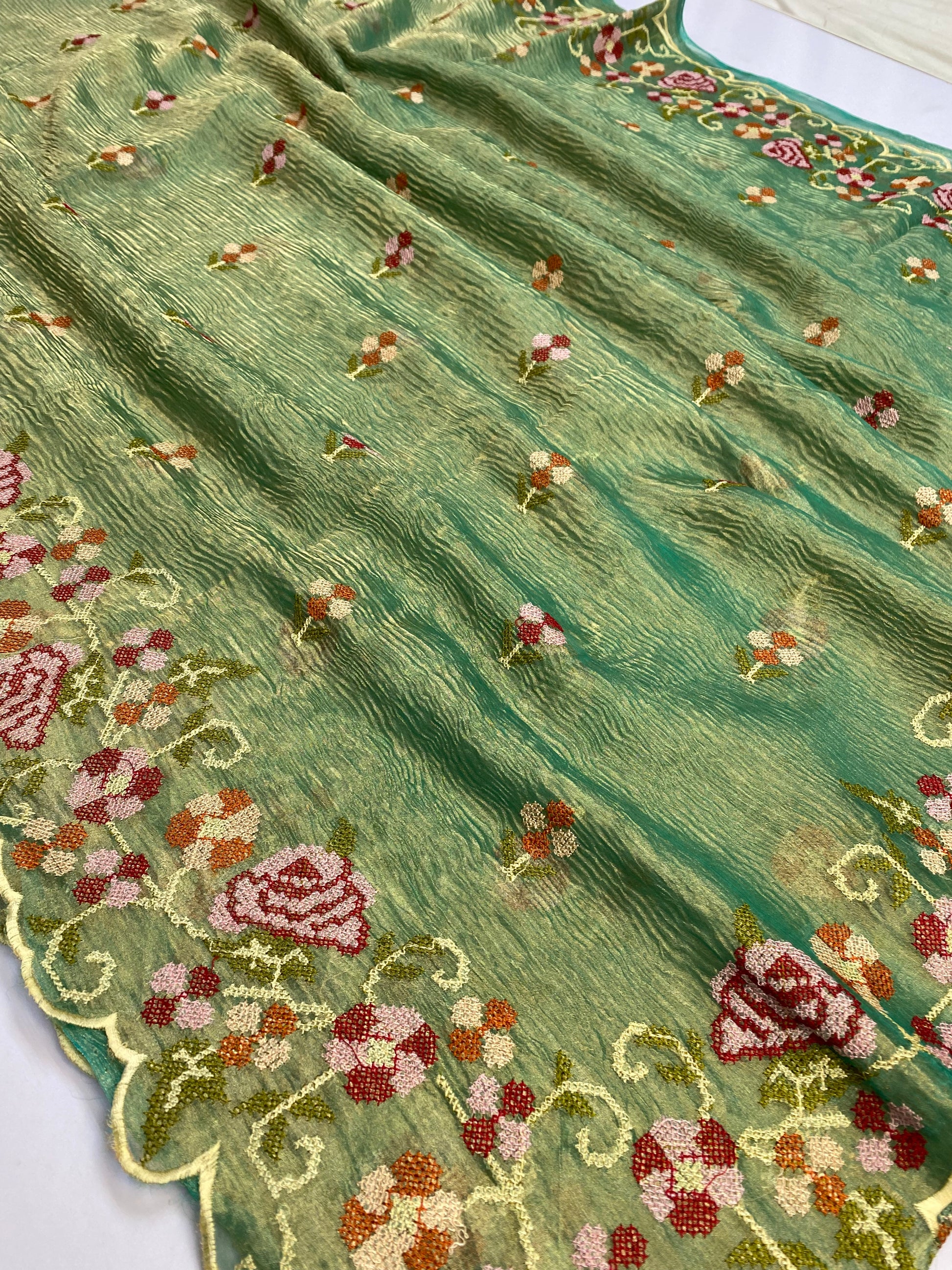 Pure Tissue Silk with hand cutwork Embroidery Banarasi Saree