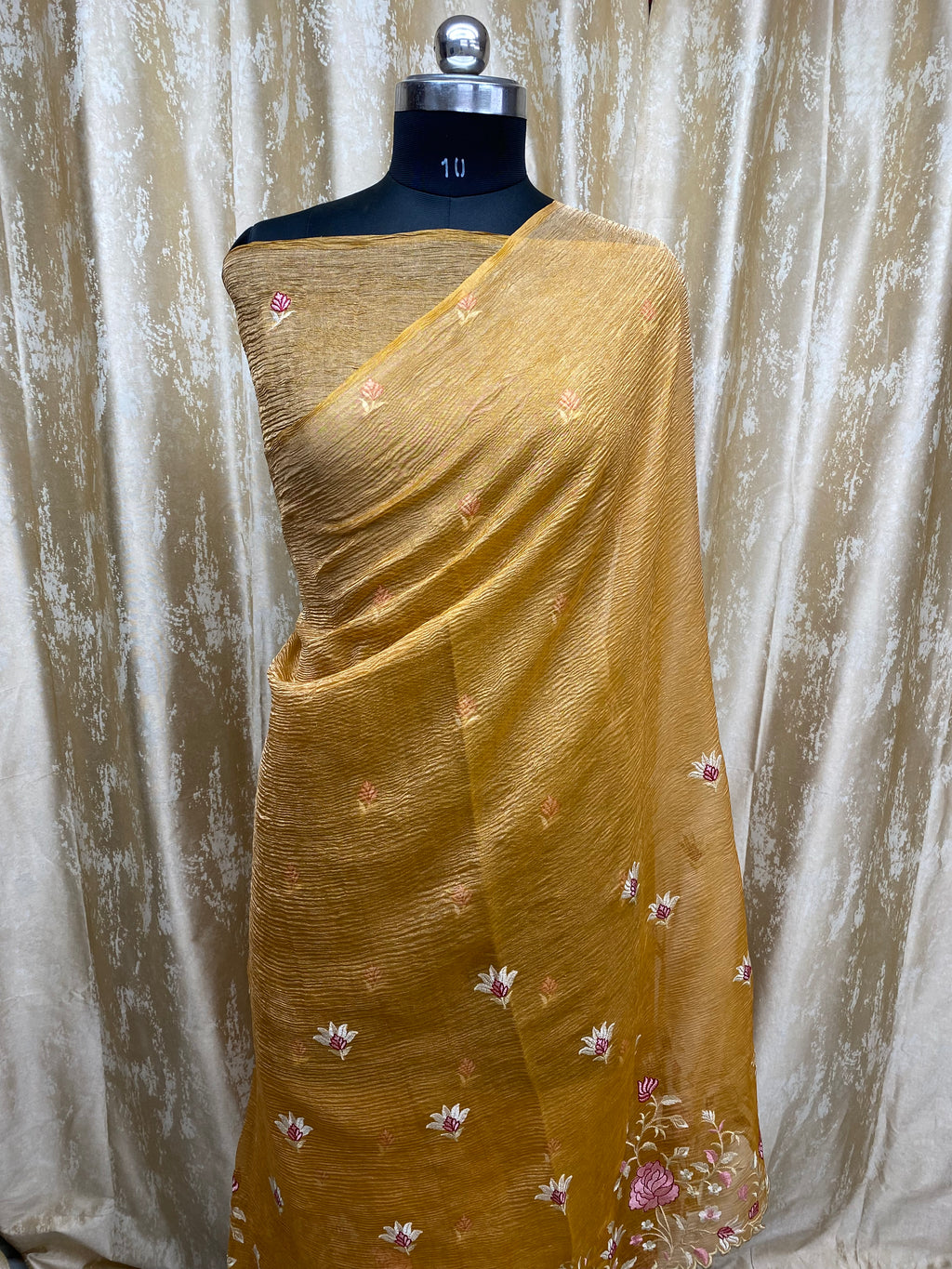 Pure Tissue Silk with hand cutwork Embroidery Banarasi Saree