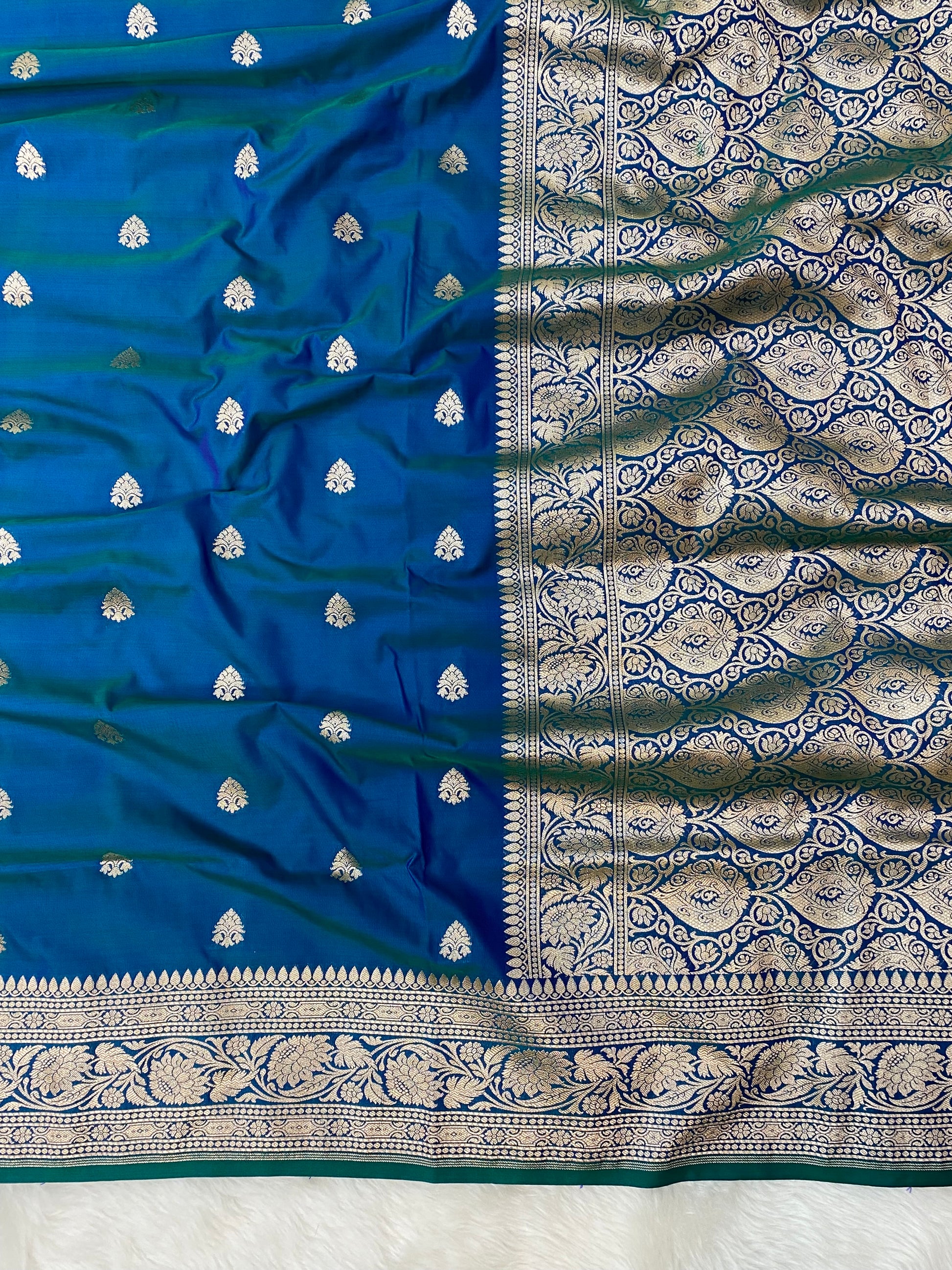 Royal Blue Dhoop Chaw Banarasi Saree