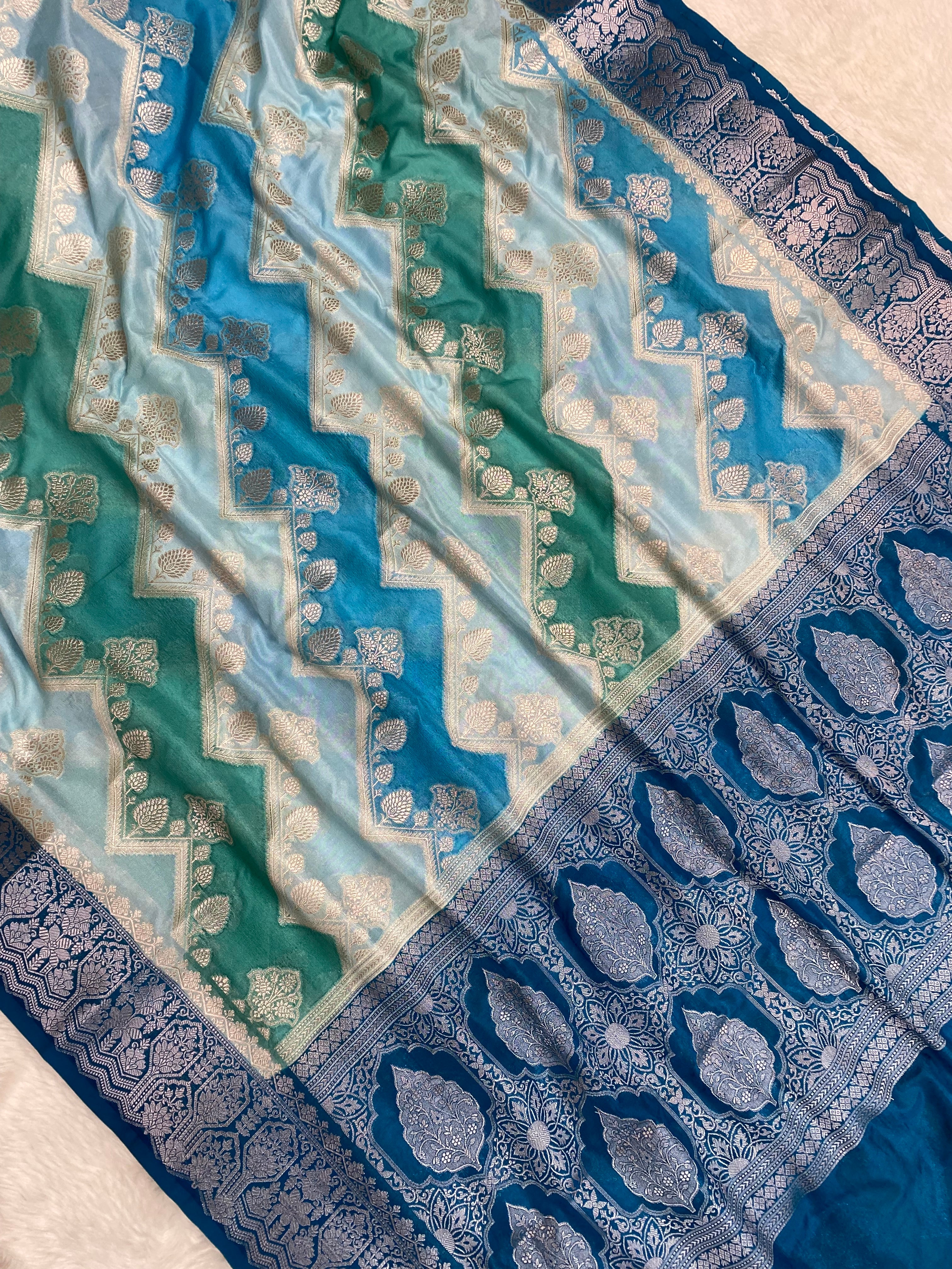 Hand brush dye monga Silk Banarasi Saree