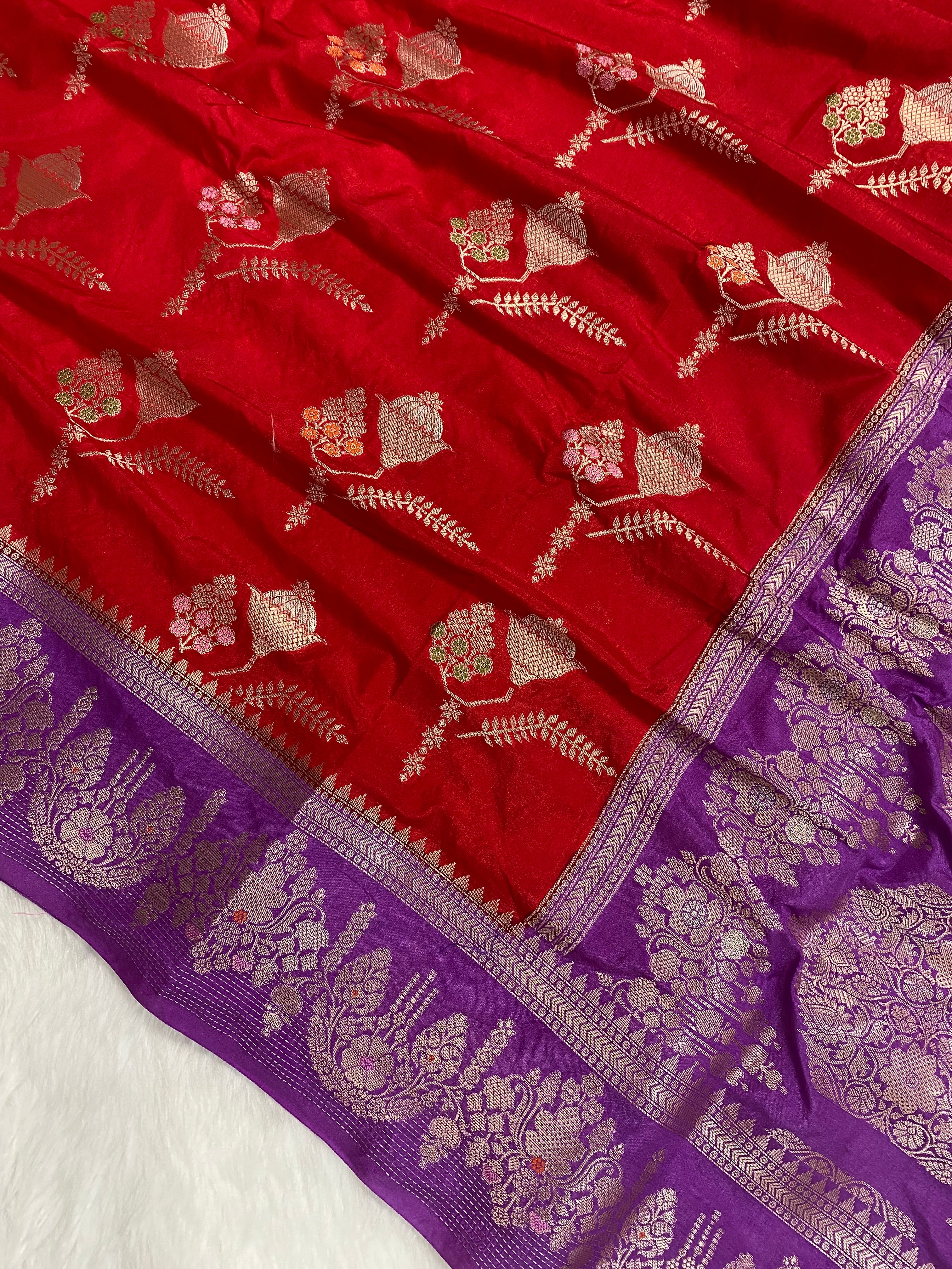 Red monga Silk Banarasi Saree