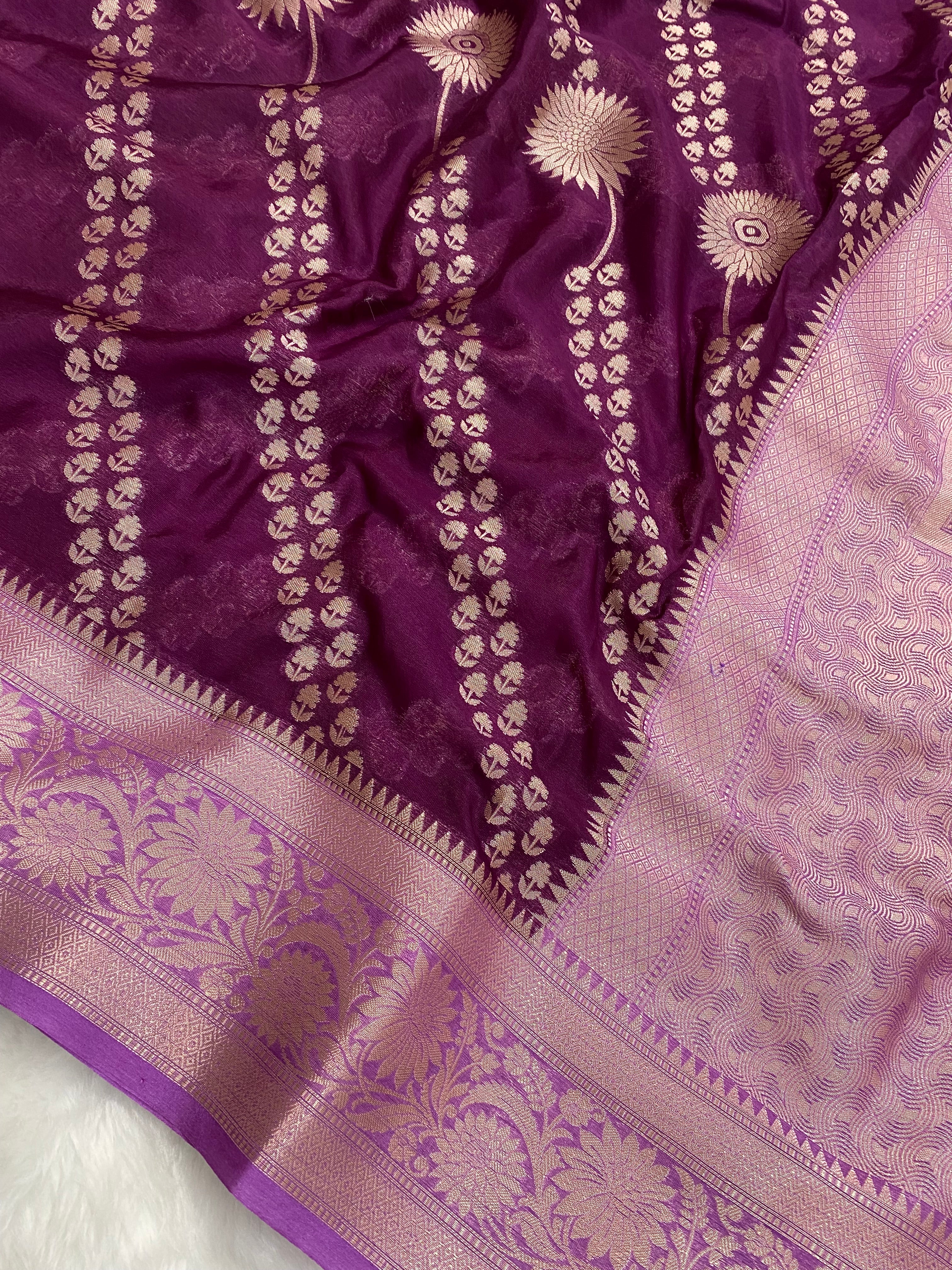 Magenta crepe Silk Banarasi Saree