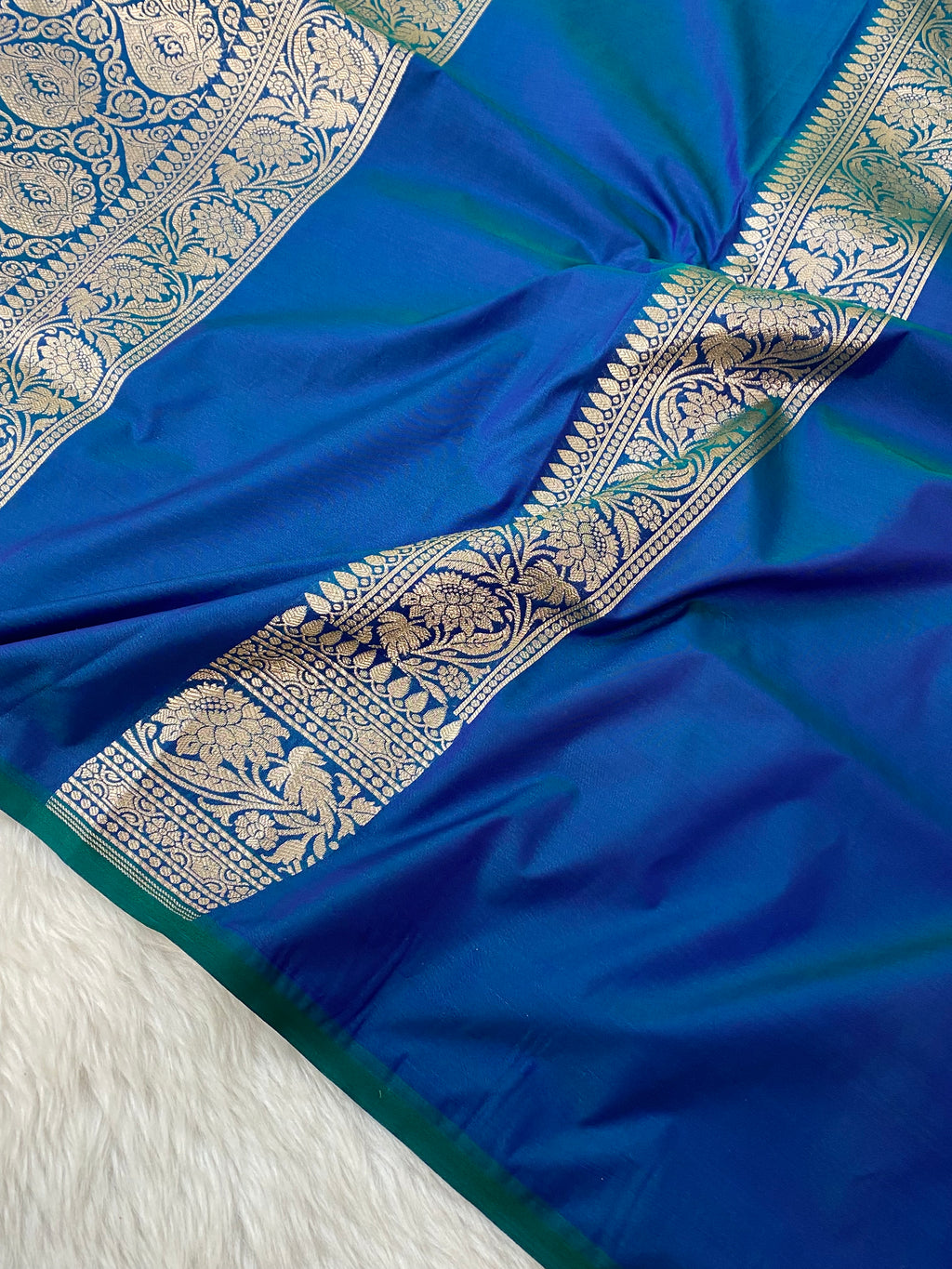 Royal Blue Dhoop Chaw Banarasi Saree