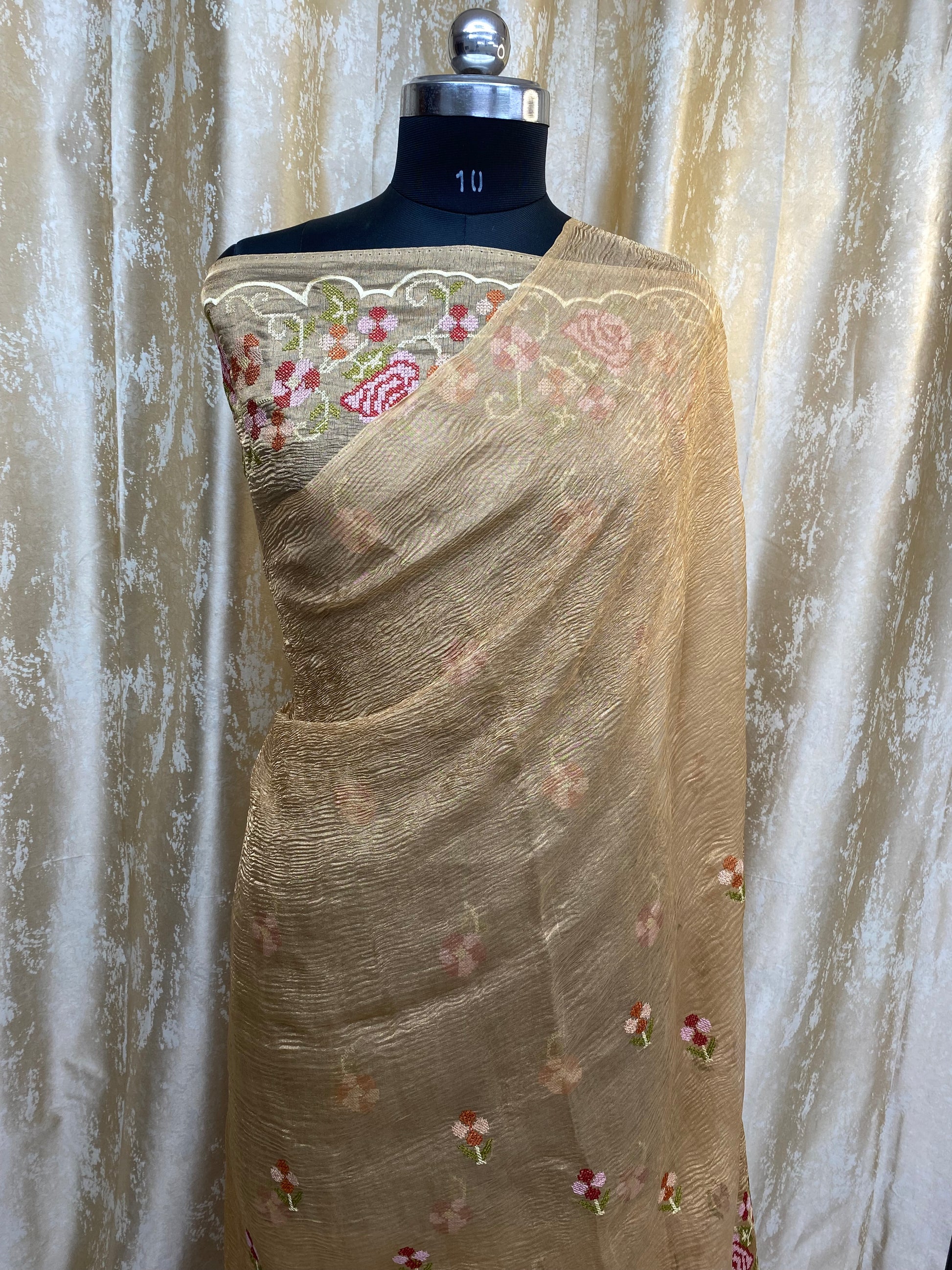 Pure Tissue Silk with hand cutwork Embroidery Banarasi Saree