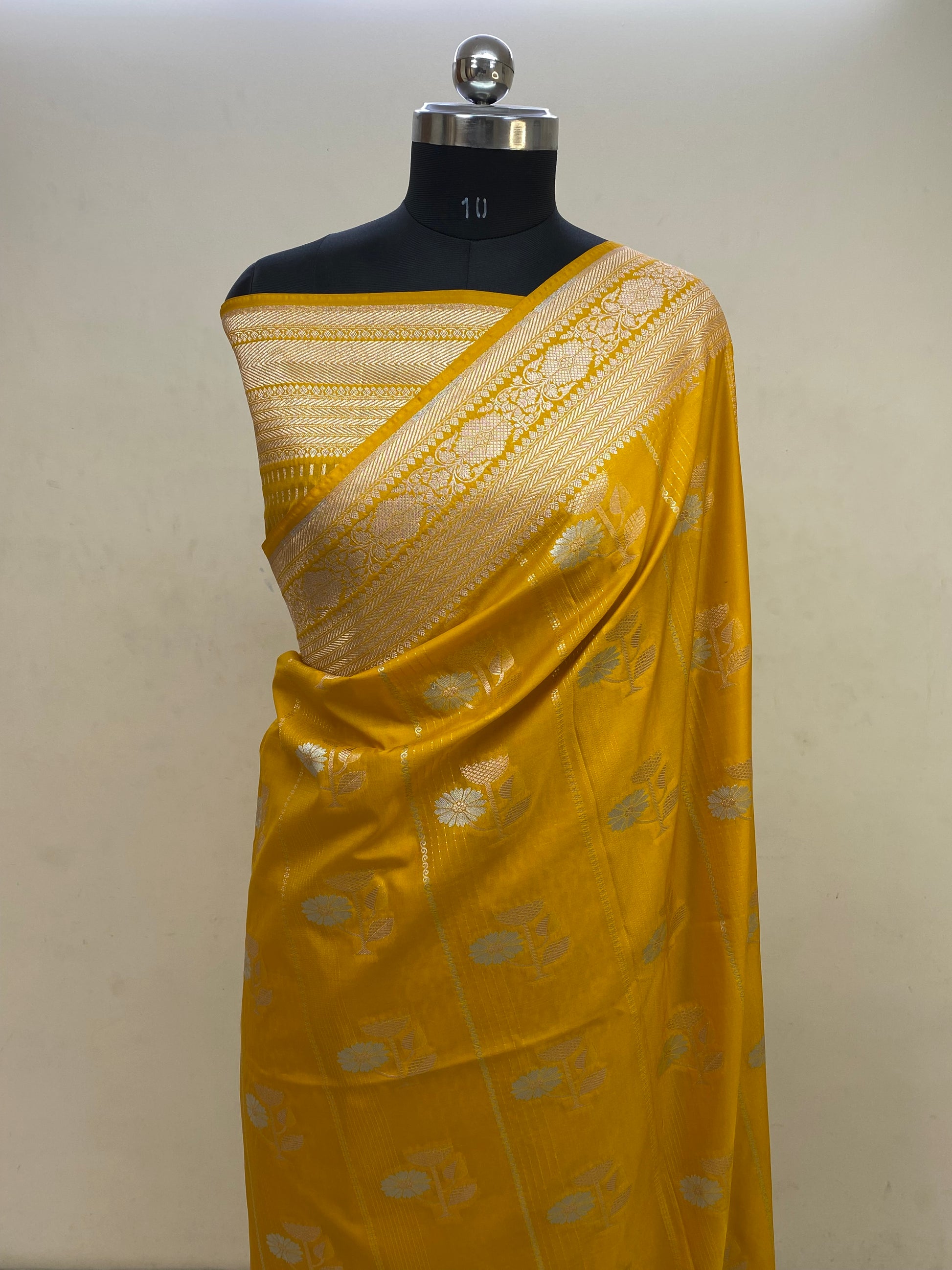 Semi Katan Alfi Buta Banarasi Saree