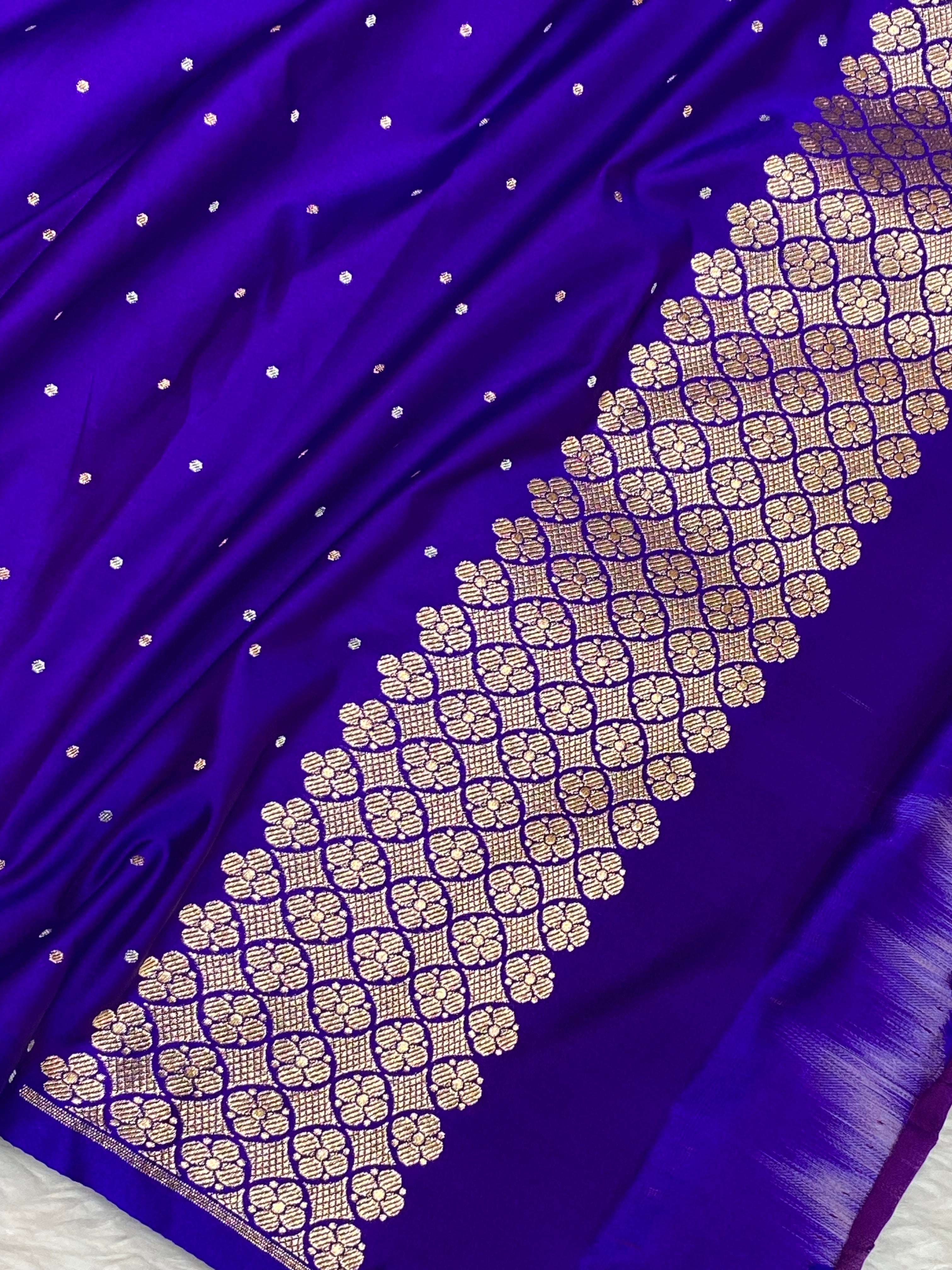 Oouda colur mashru silk banarasi saree