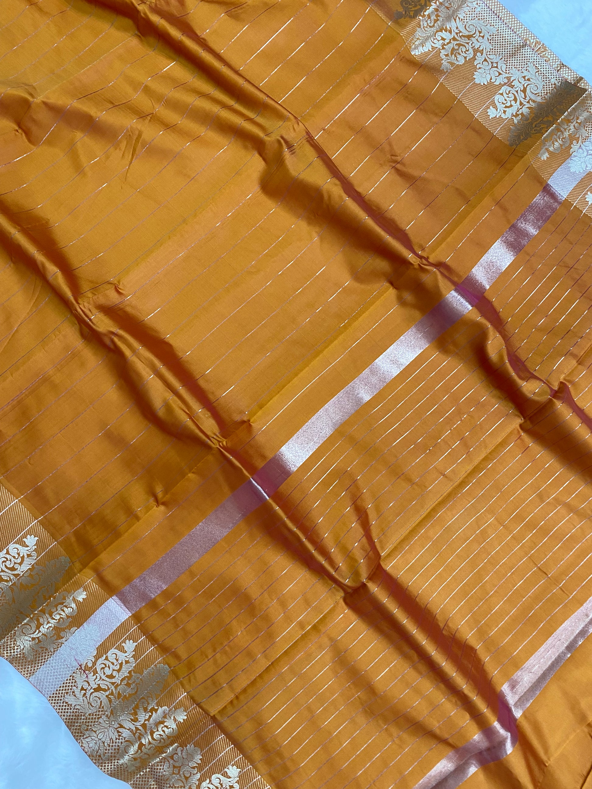 Mustered Warm Silk Banarasi Saree