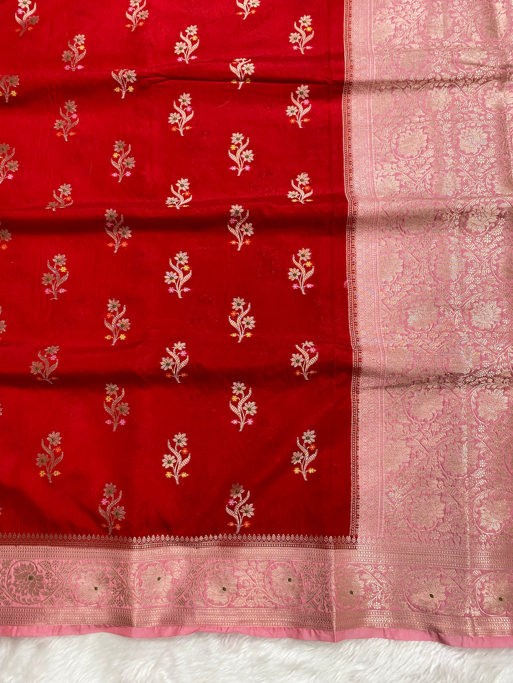 Red monga Silk Banarasi Saree