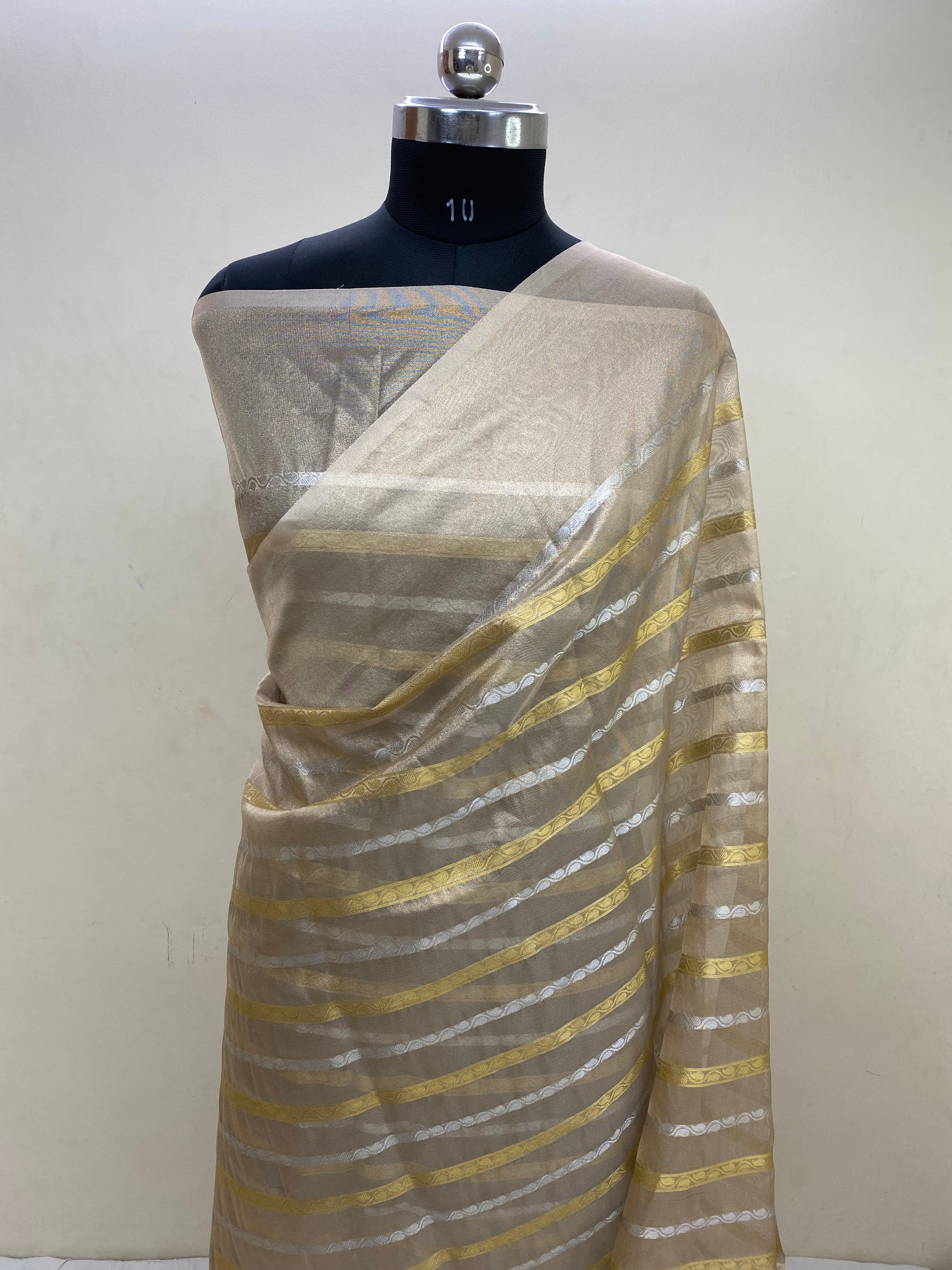 Natural Tissue Silk Banarasi Saree