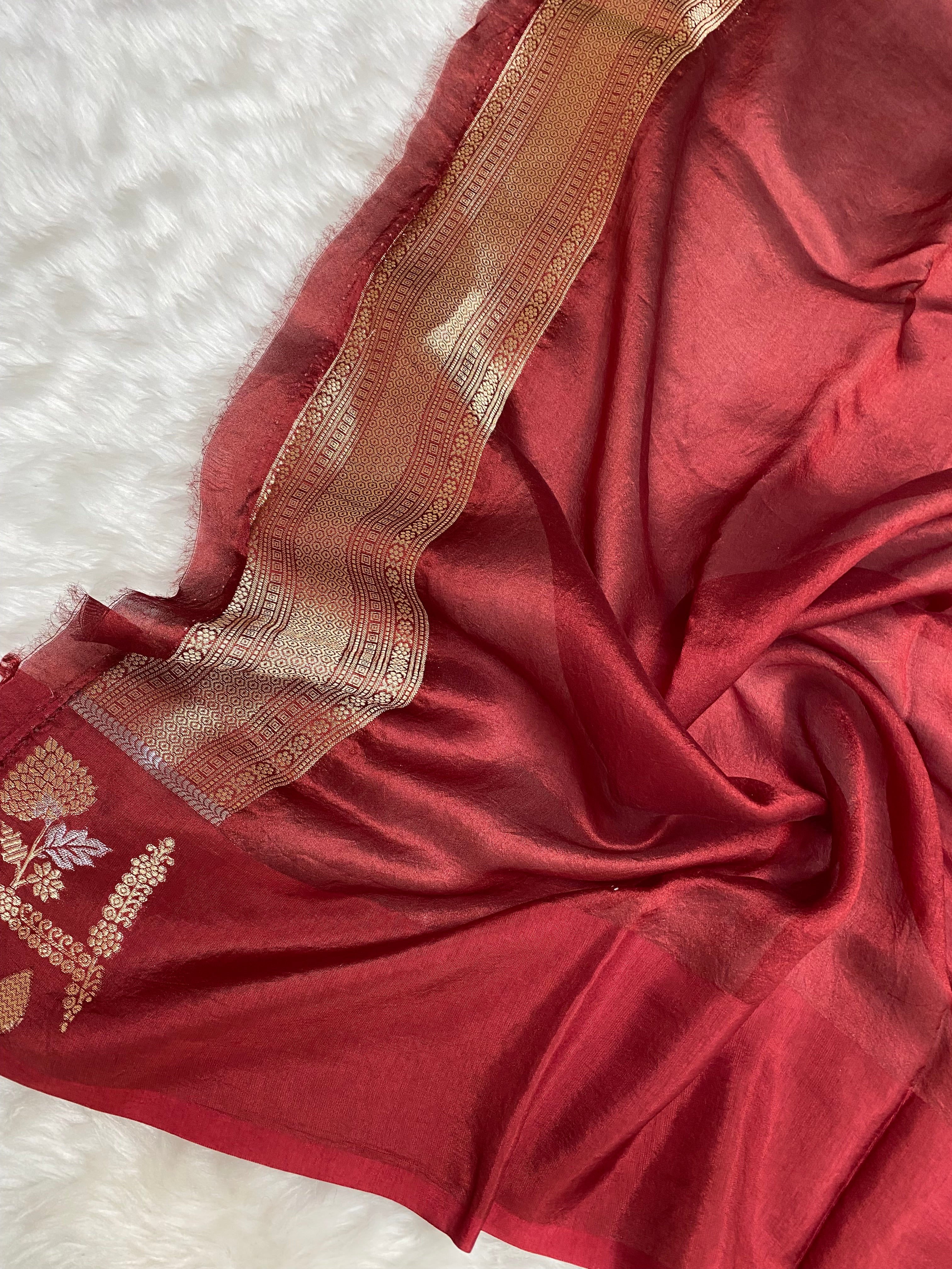 100% pure viscose maroon Banarasi saree