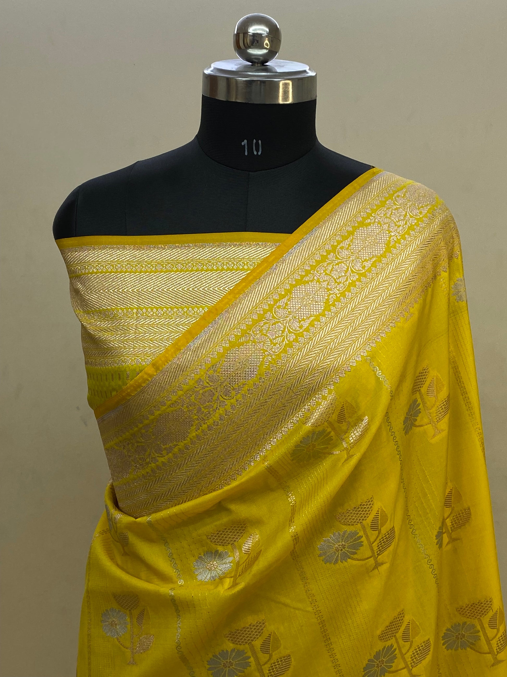 Semi Katan Alfi Buta Banarasi Saree