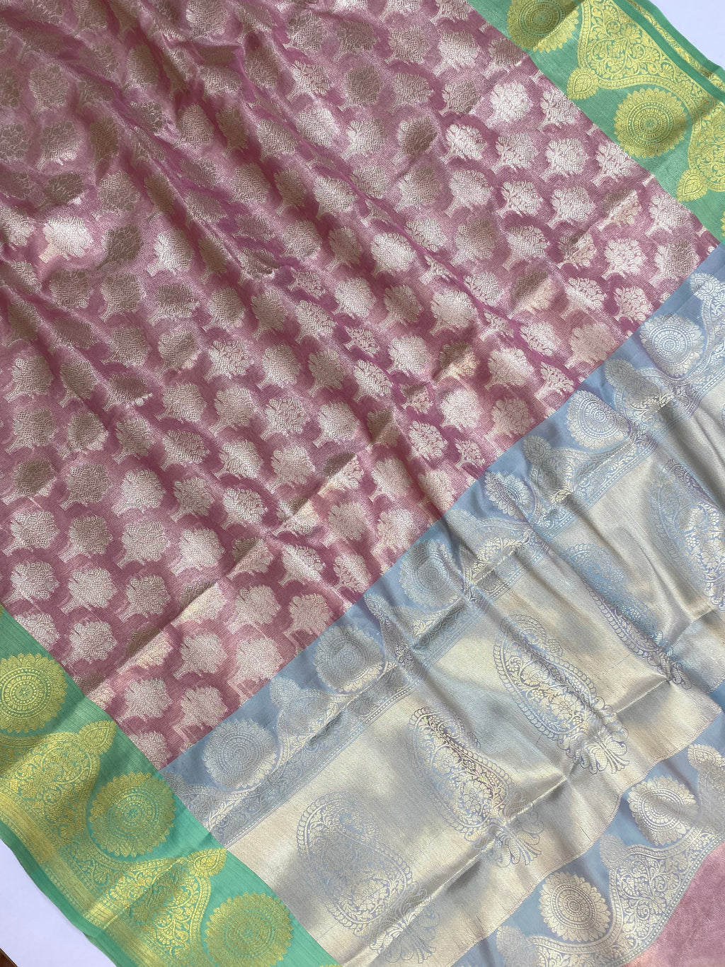 Contrast Border and Pallu Tissue Silk Banarasi Saree