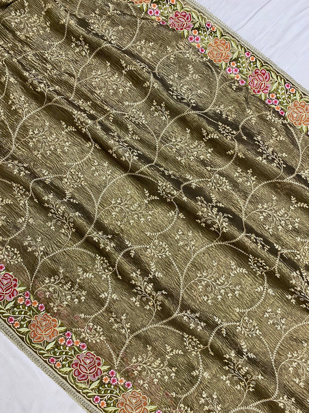 Pure Tissue Silk with hand Lace work Embroidery Banarasi Saree