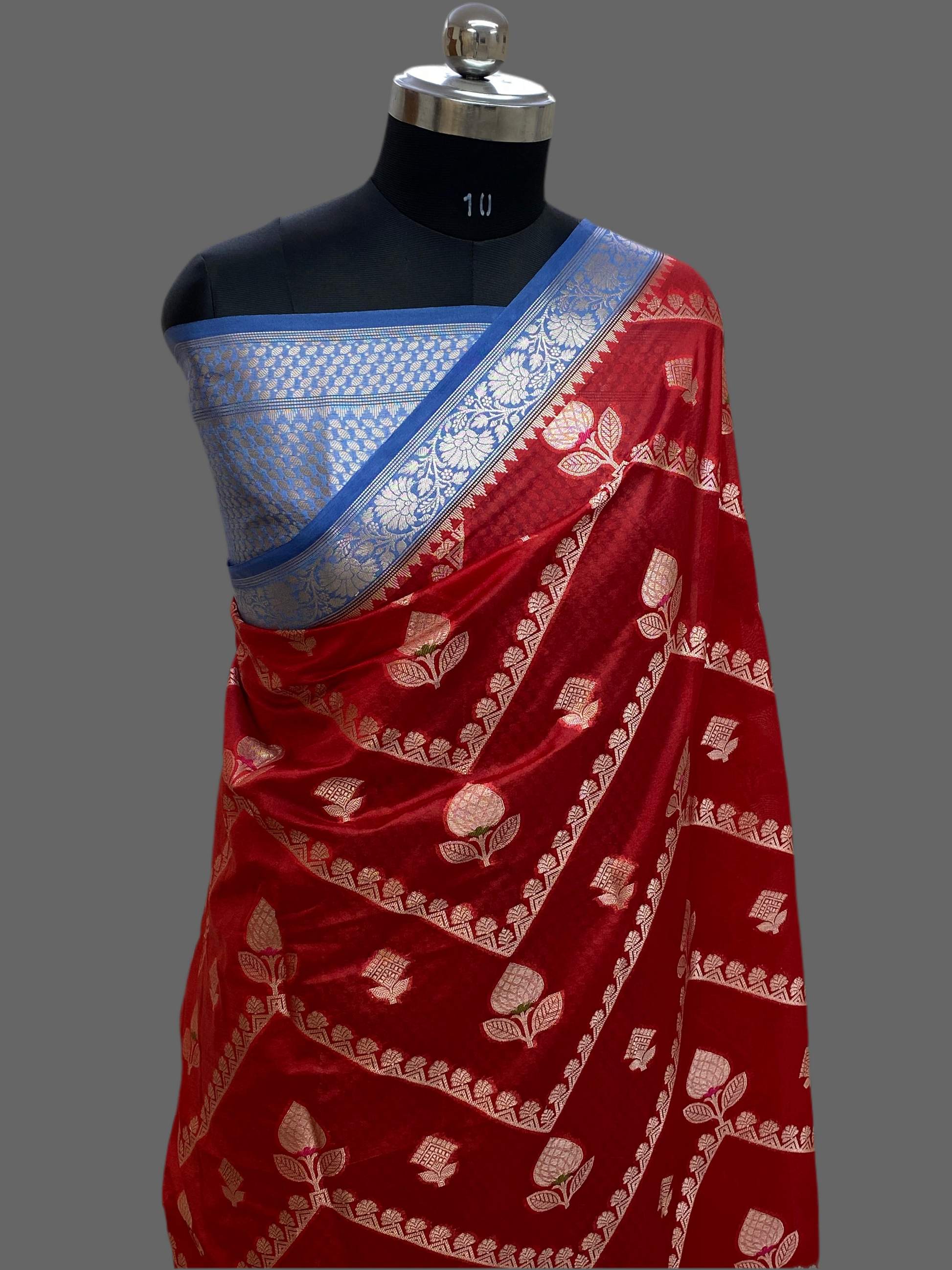 Red Munga Silk Saree with Sky Blue Contrast Border - Soft & Comfirtable Drape