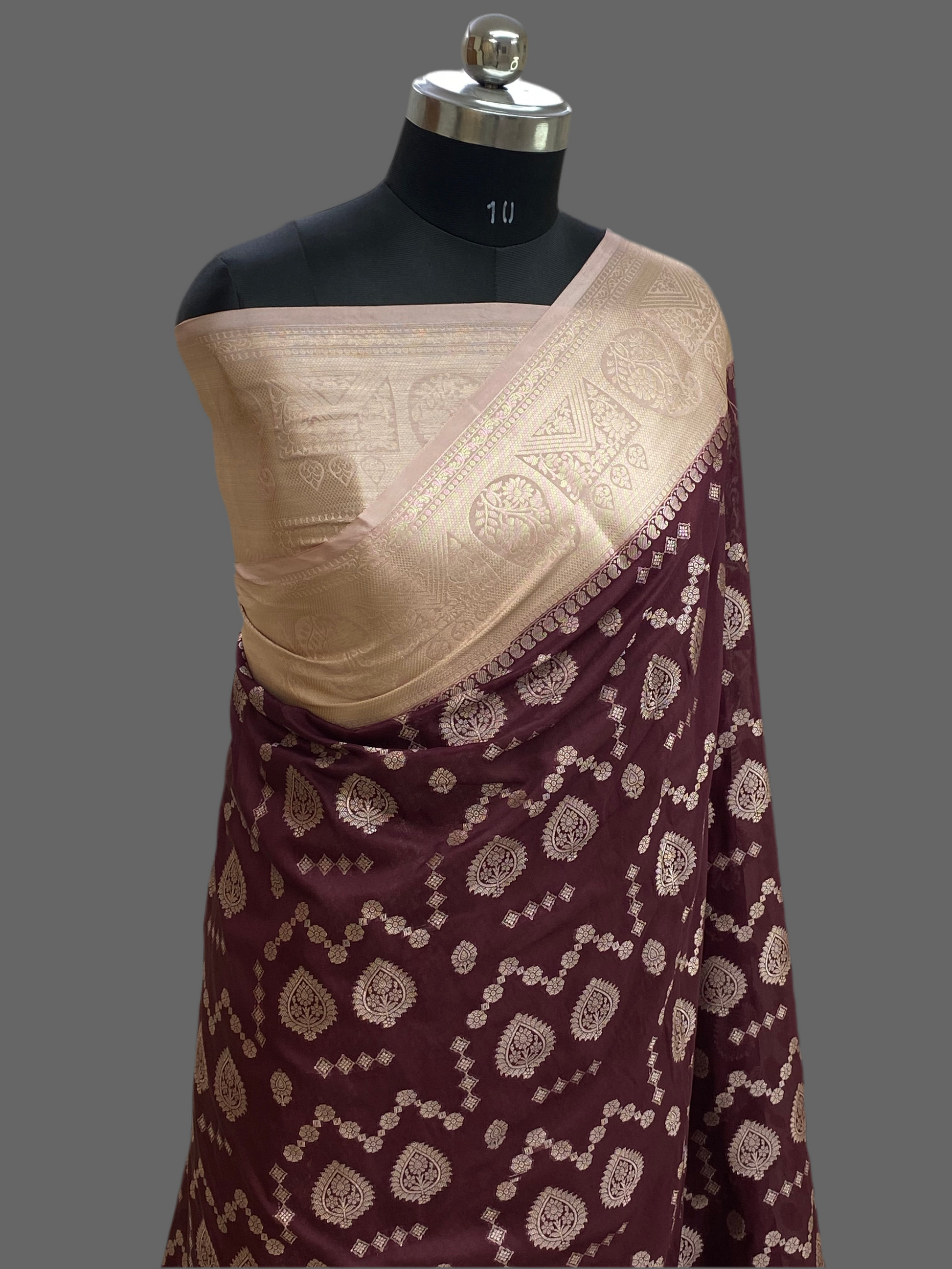 Red Munga Silk Saree with Sky Blue Contrast Border - Soft & Comfirtable Drape