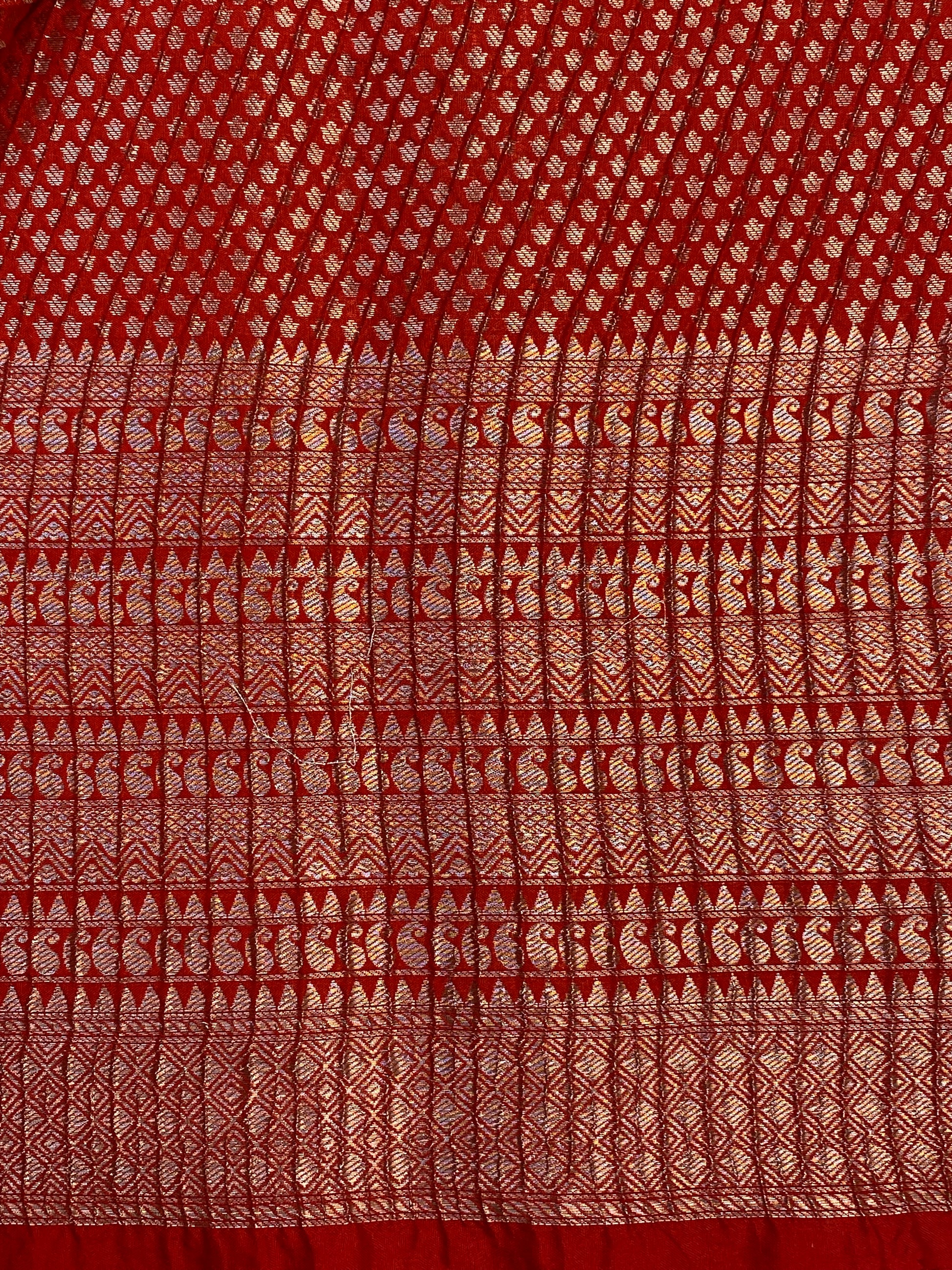 Red Boarder Buti with Crush Chinya Silk Banarasi Saree