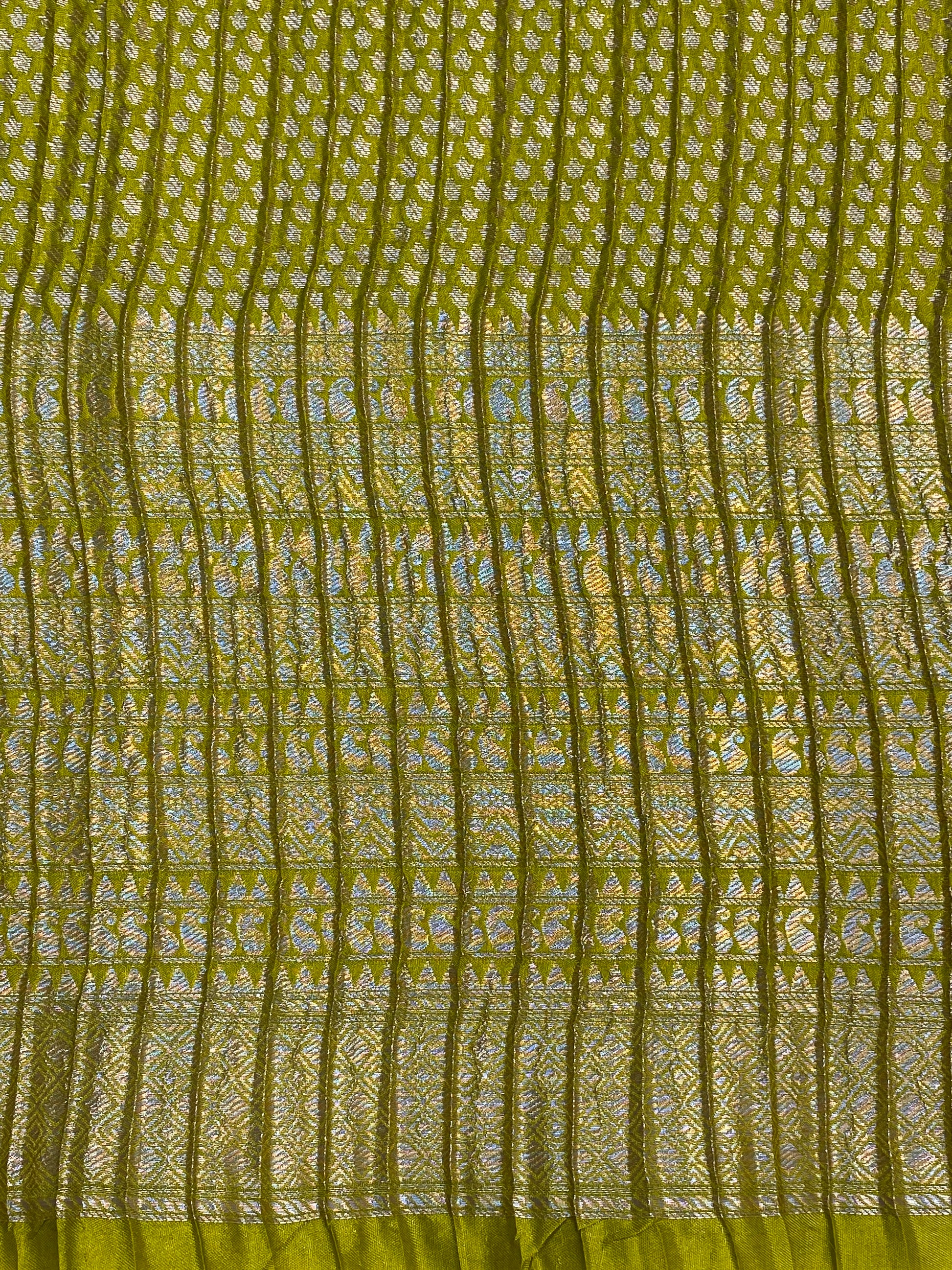 Dhani Boarder Buti with Crush Chinya Silk Banarasi Saree