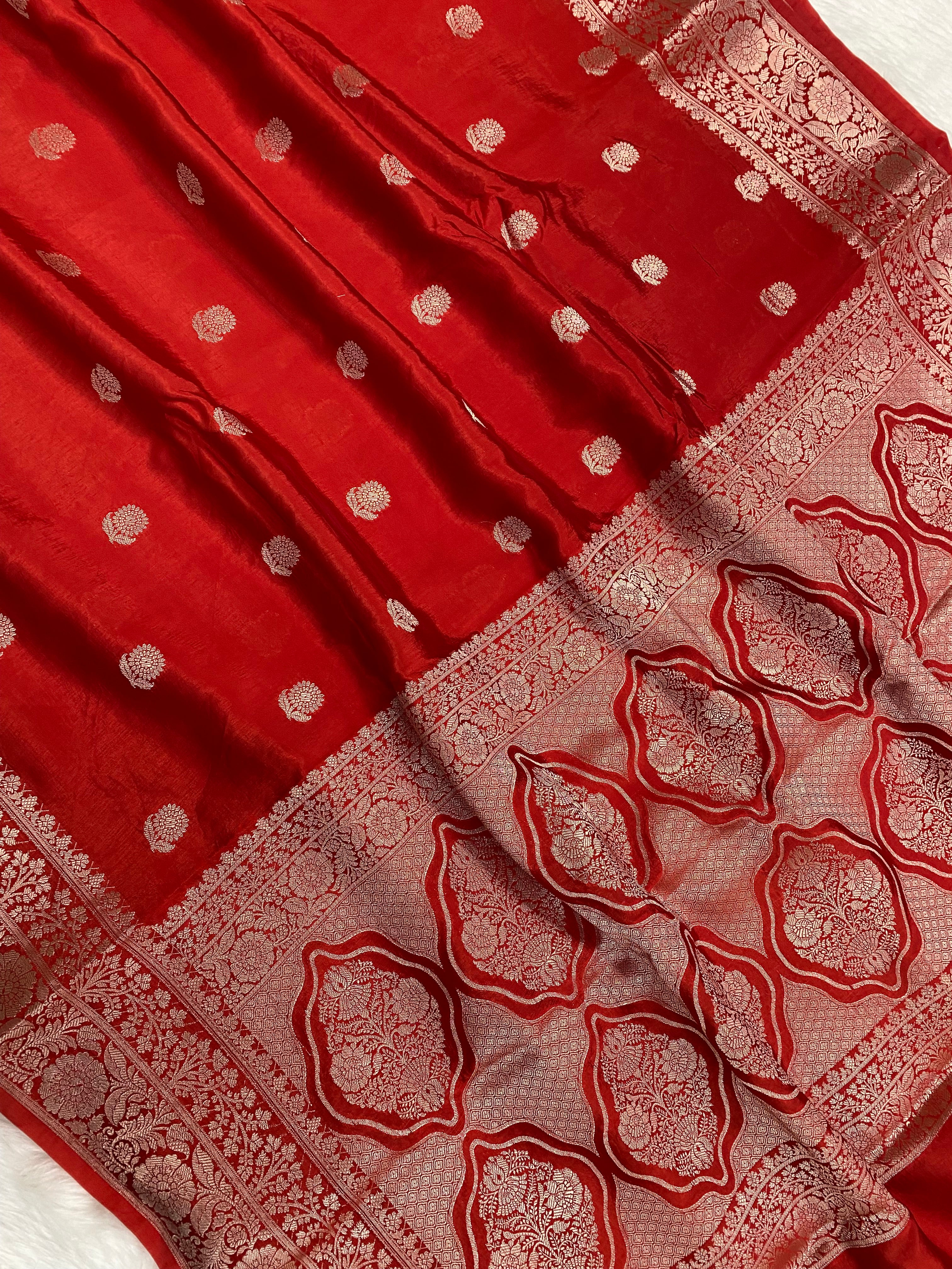 Red mul cotton Banarasi Saree